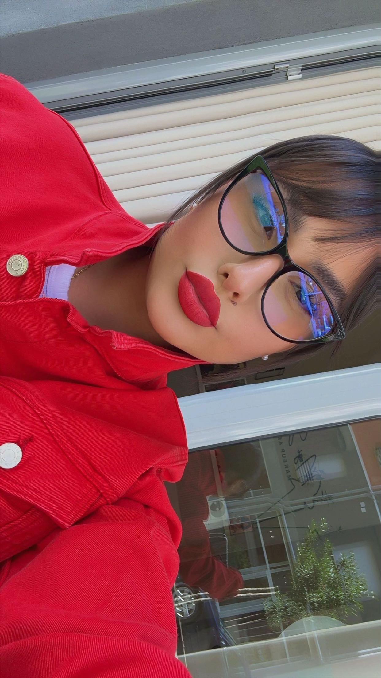 @MegiDemkoMua
