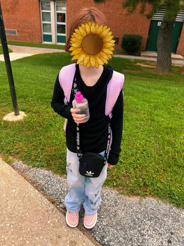 @the.internet.tea.queen