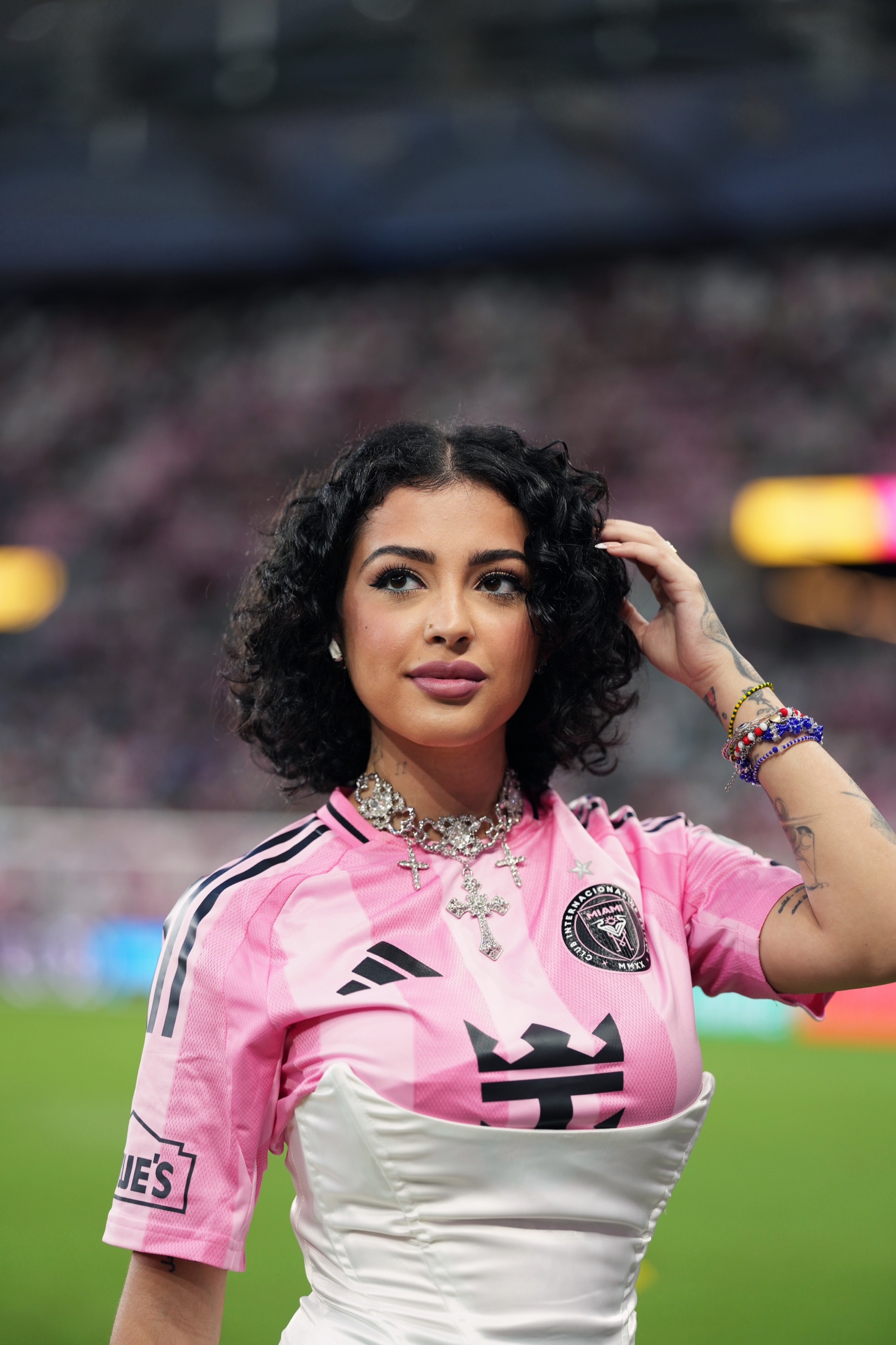 @Malu Trevejo