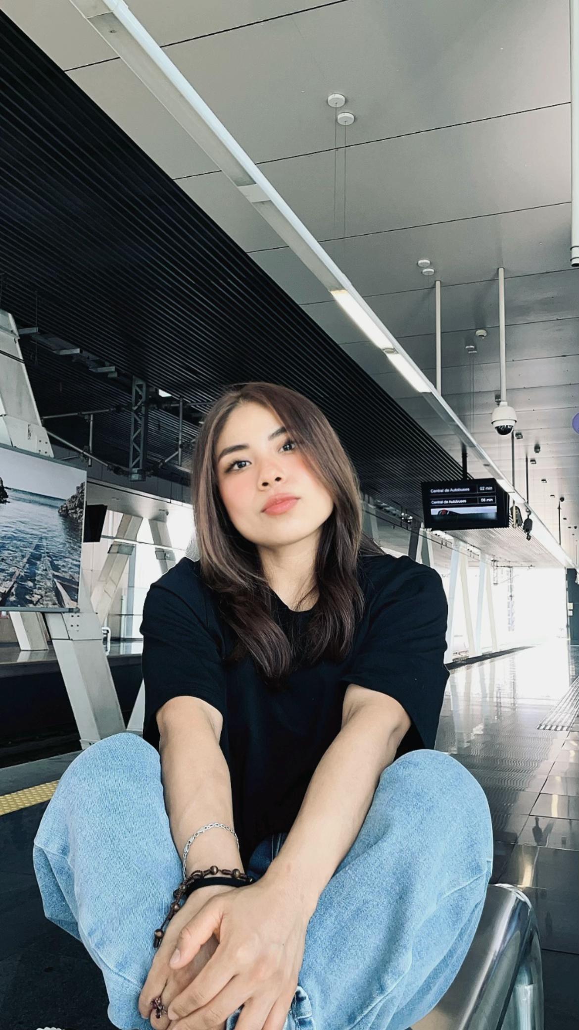 @𝐀𝐝𝐫𝐢&aacute;𝐧&aacute; 🐺