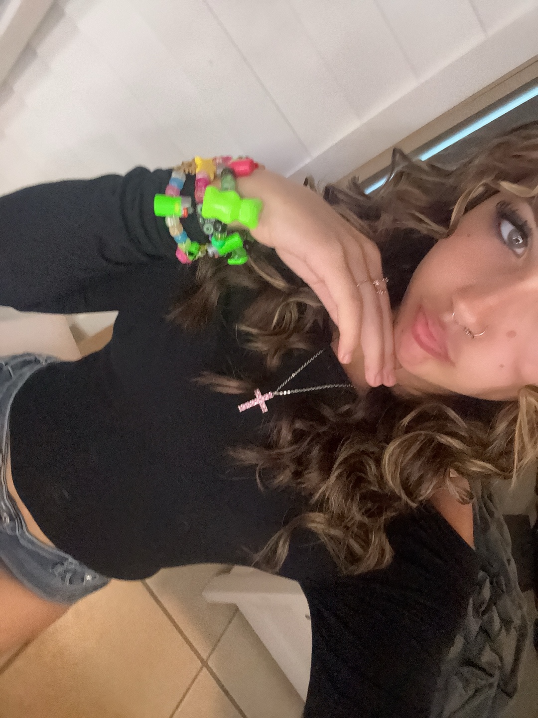 @️
