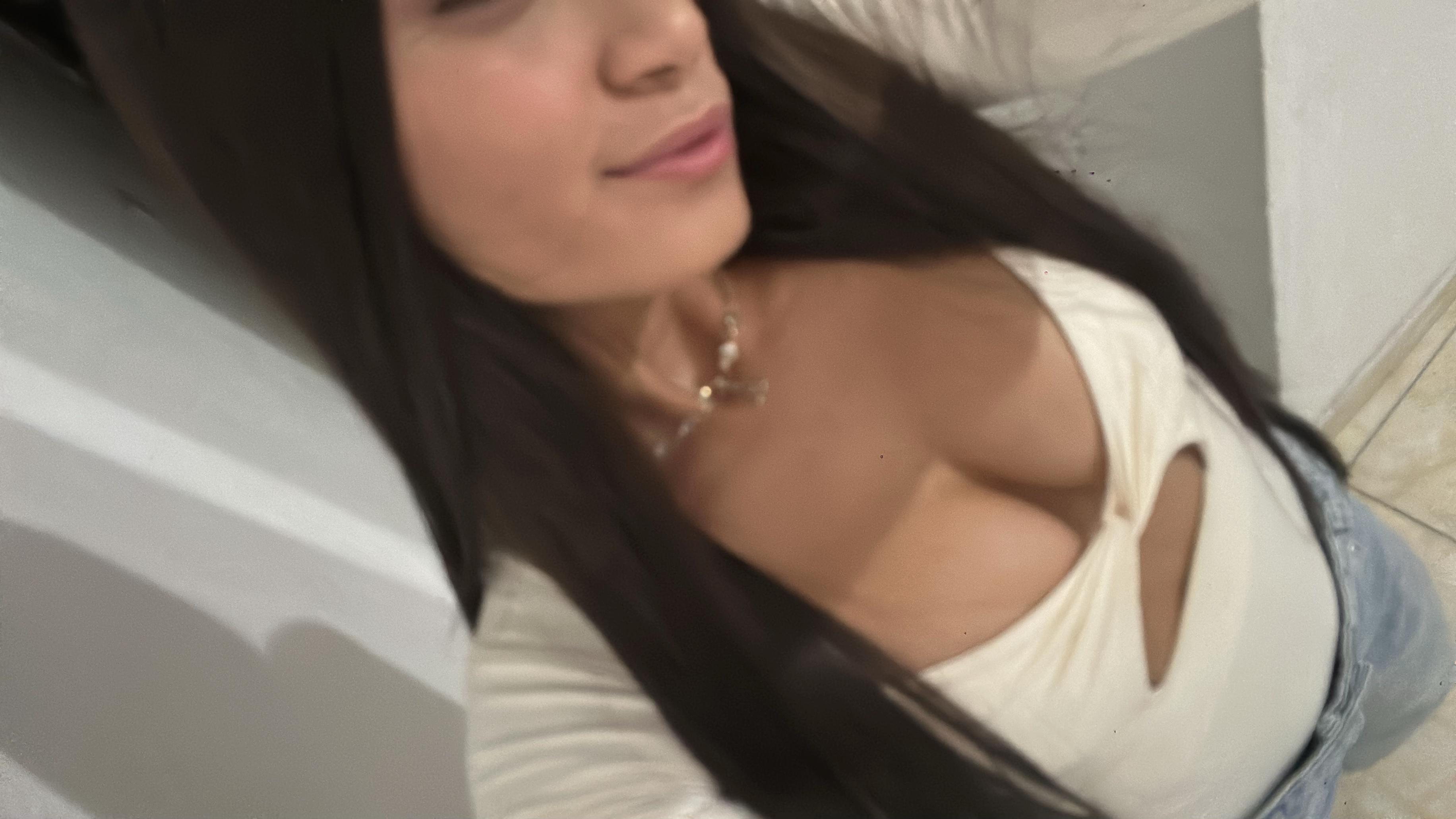 @_agathareis01_