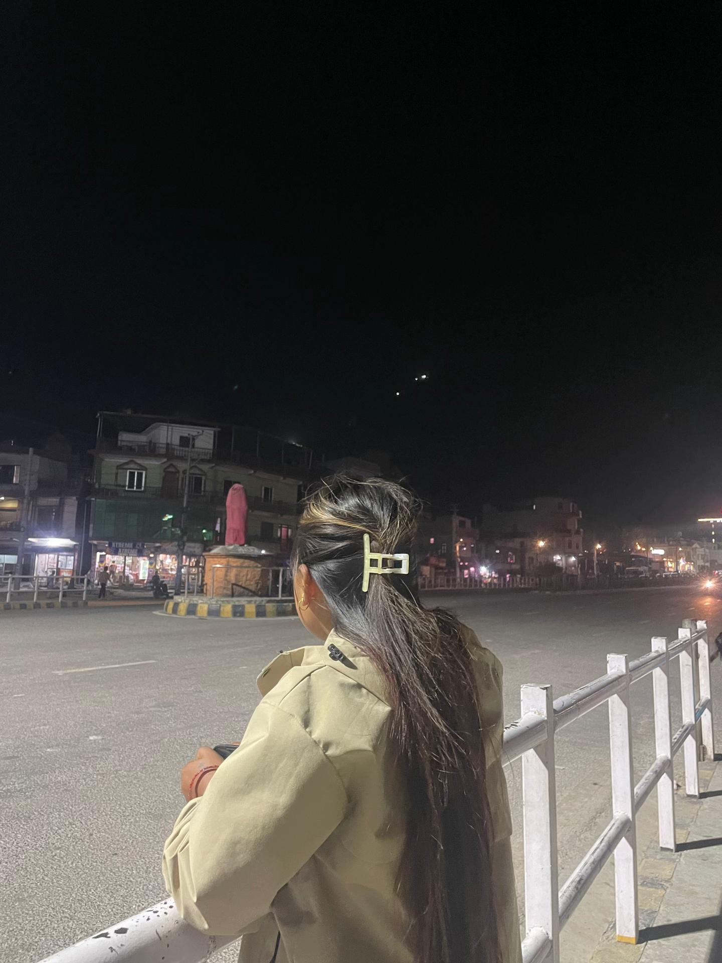 @MaGarNii👮🏻⚔️🇳🇵