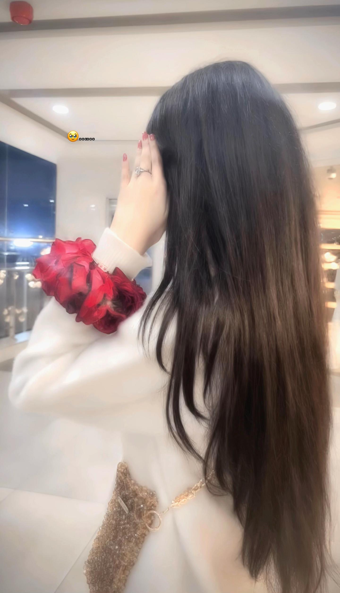 @Yαямι 🎀