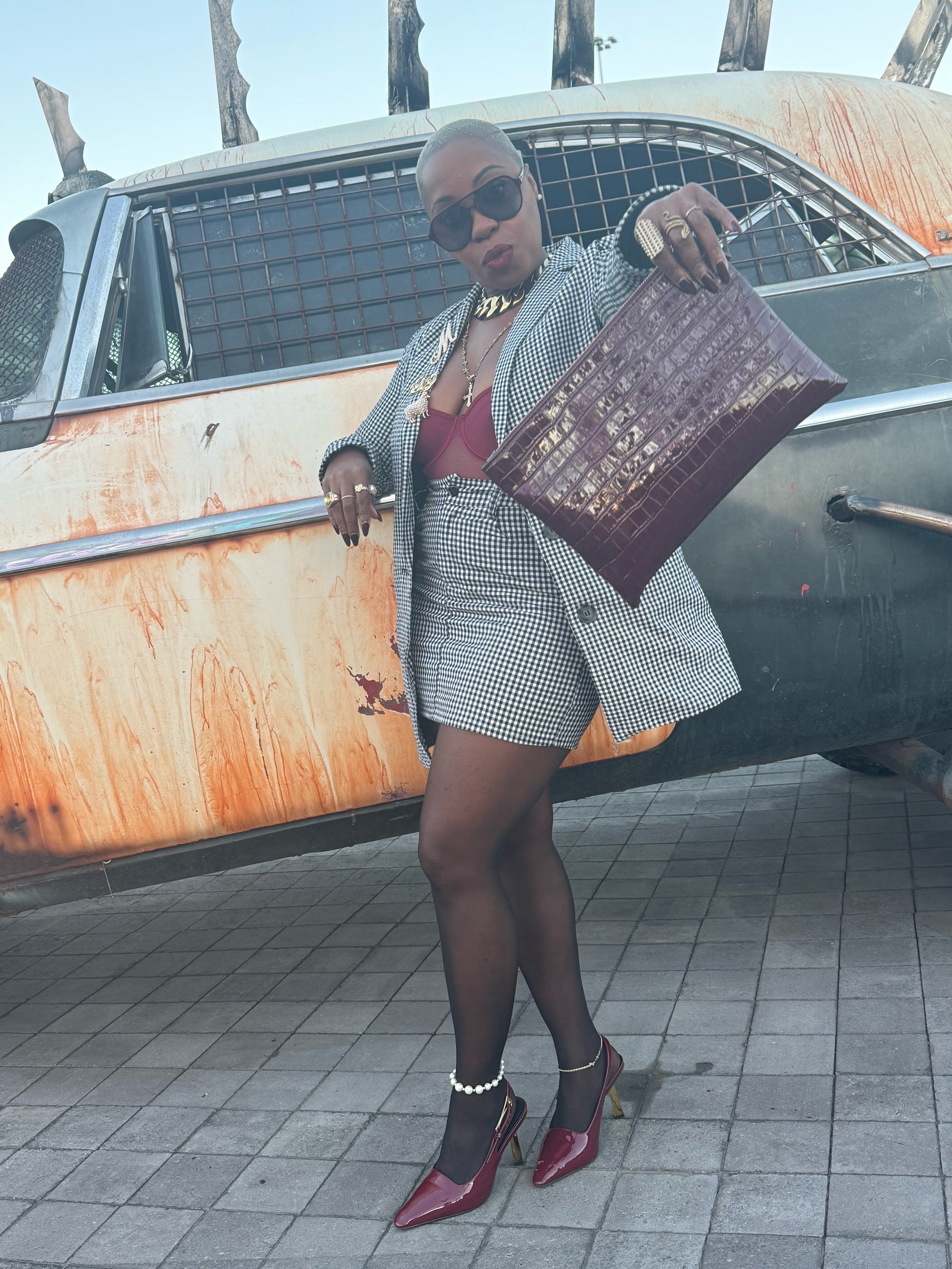 @Mika | Fashion Stylist