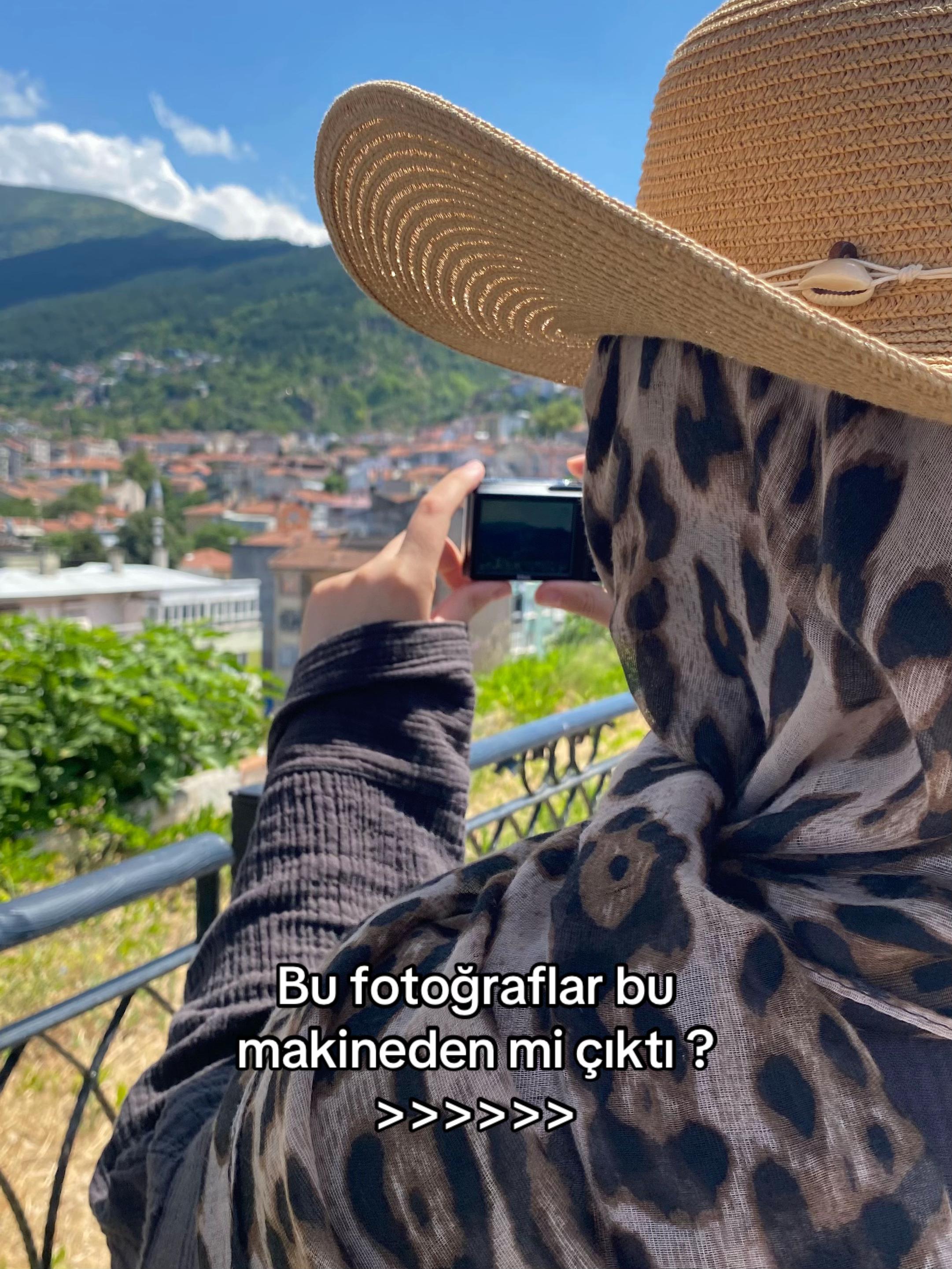 @Esö