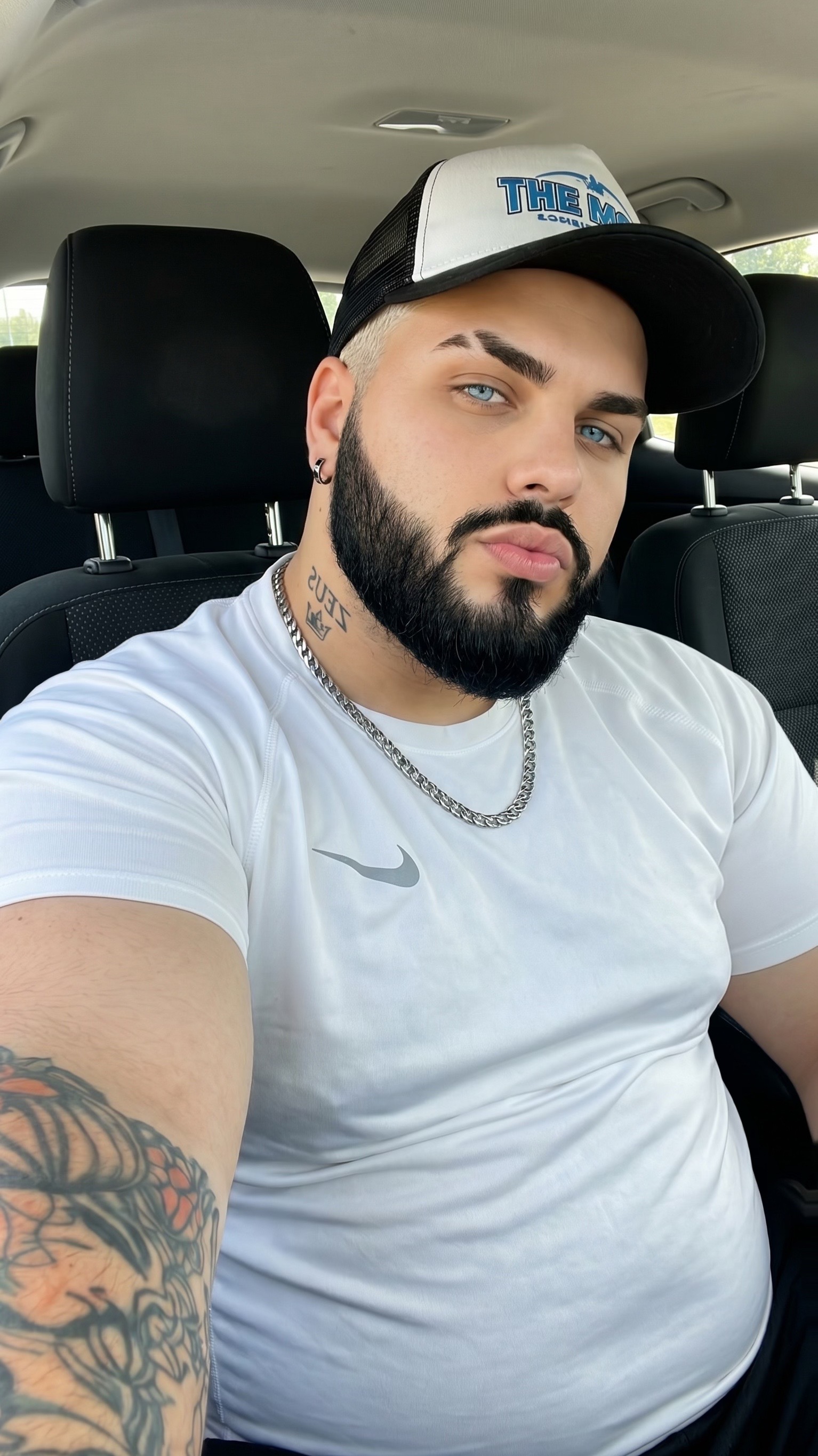 @🇵🇷ཞɛყ ʑɛųʂ ɖɛ ℘ųཞơ ąɱơཞ🇬🇹
