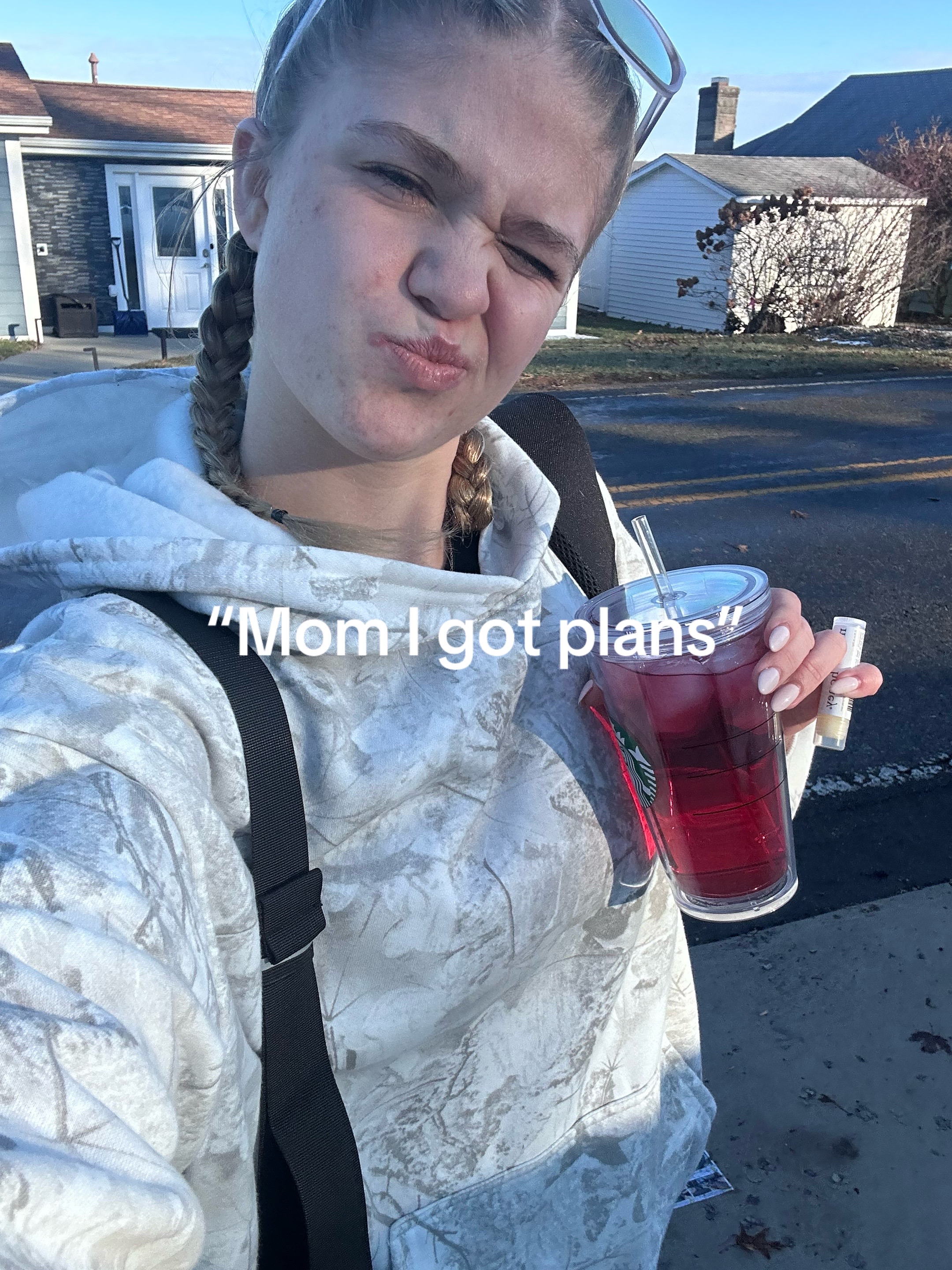 @LexLou