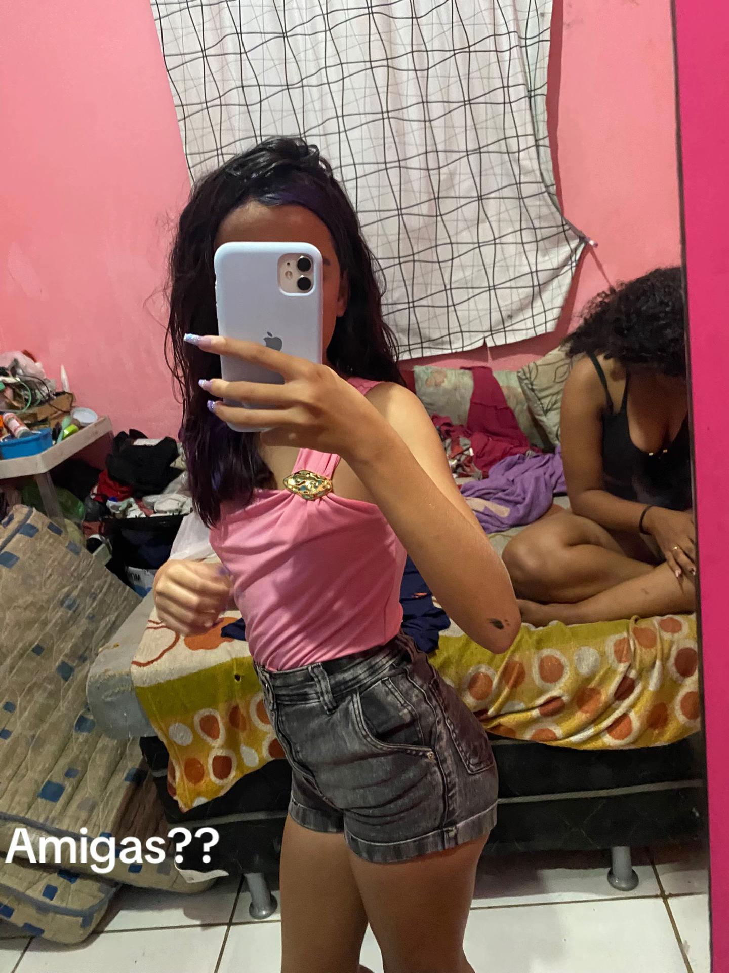 @Emilly_777