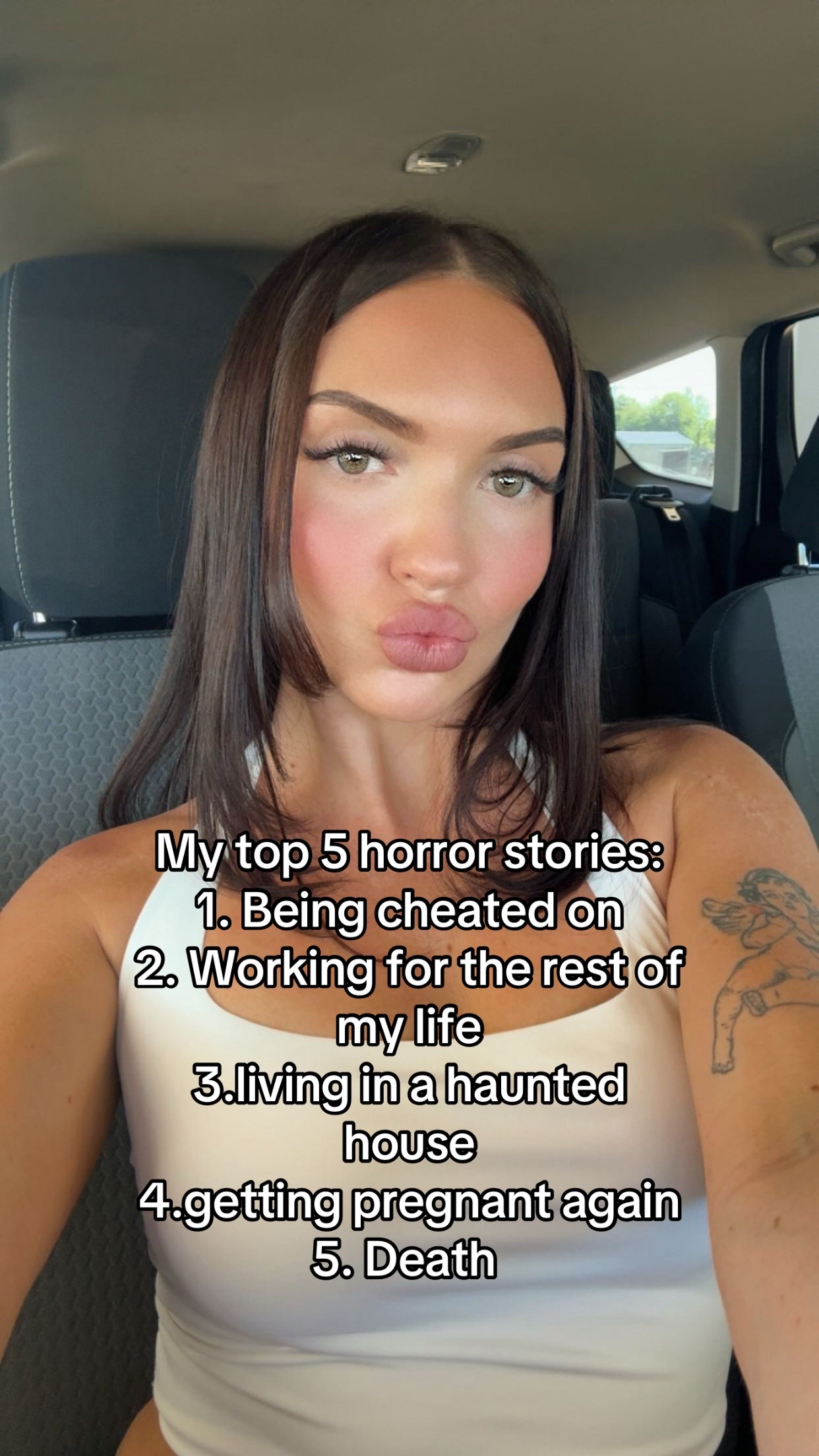 @😇
