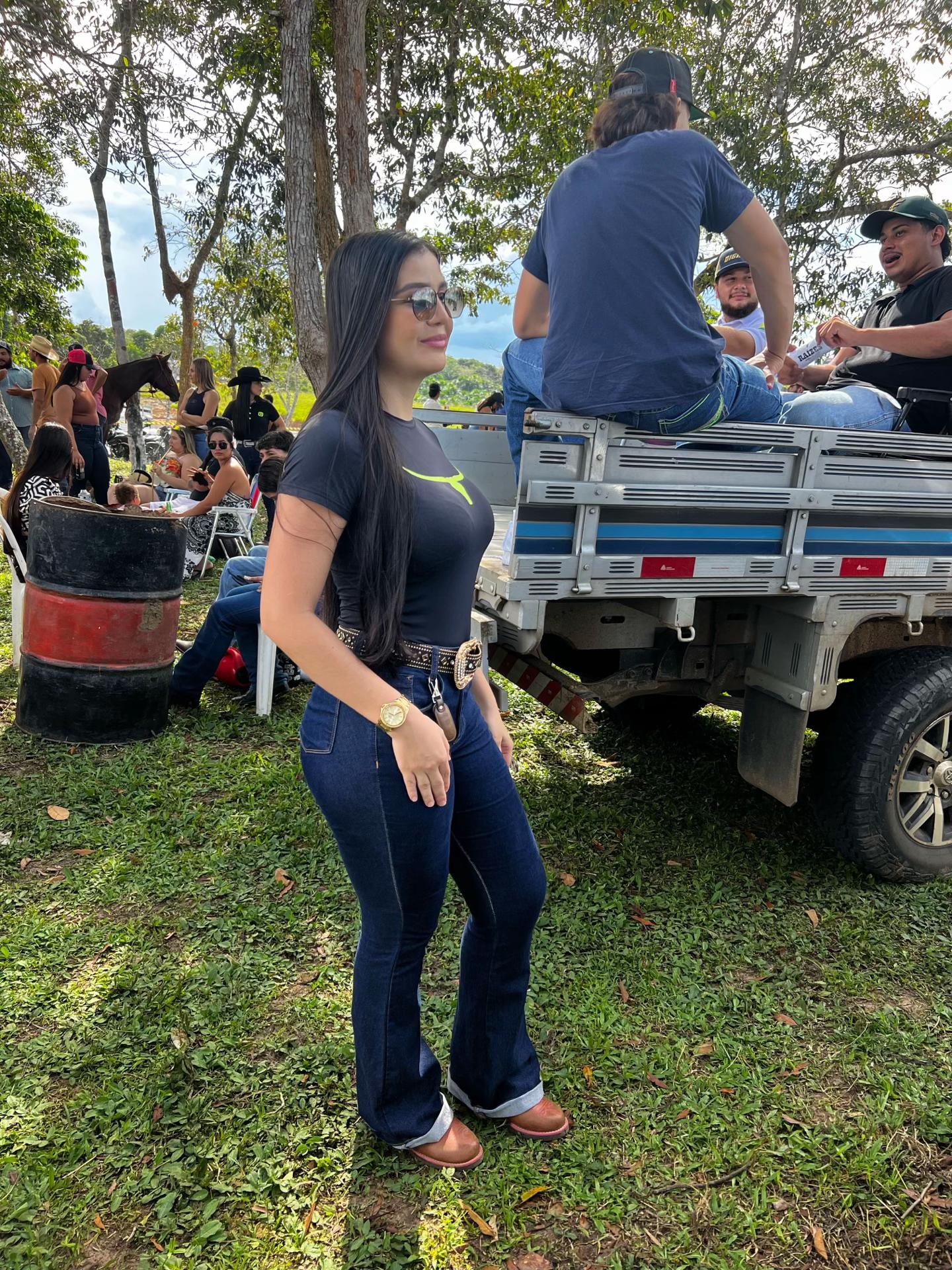 @LARAH MACIEL