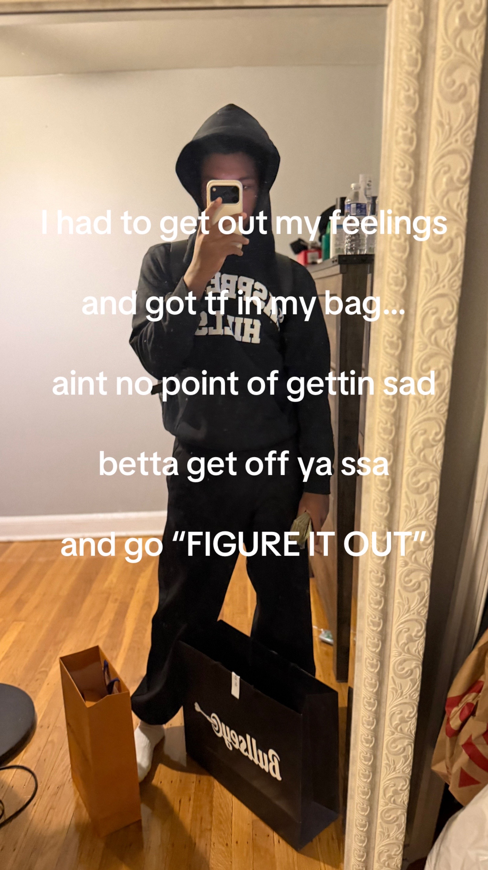 @🖖🏾
