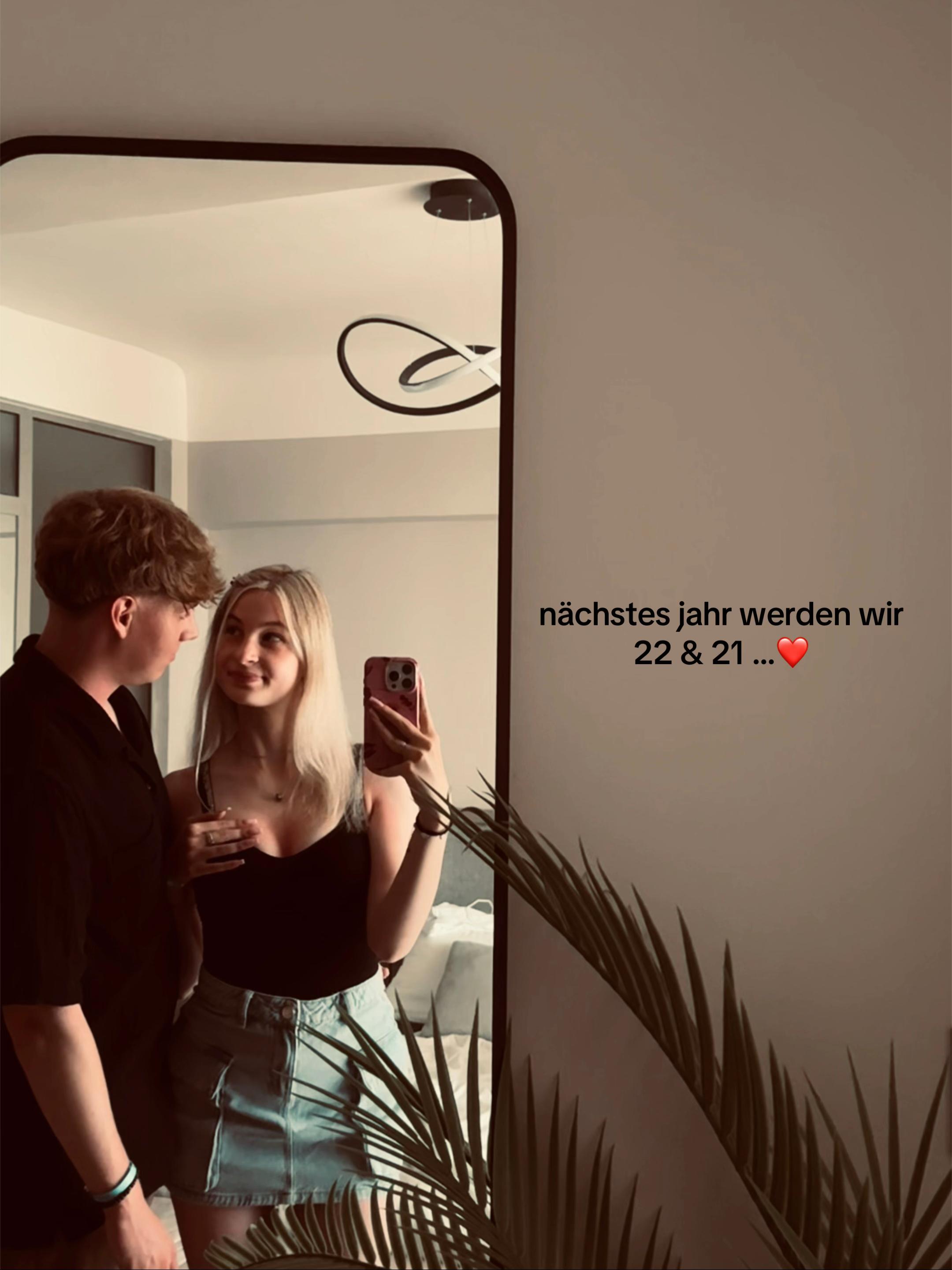 @elliii<3