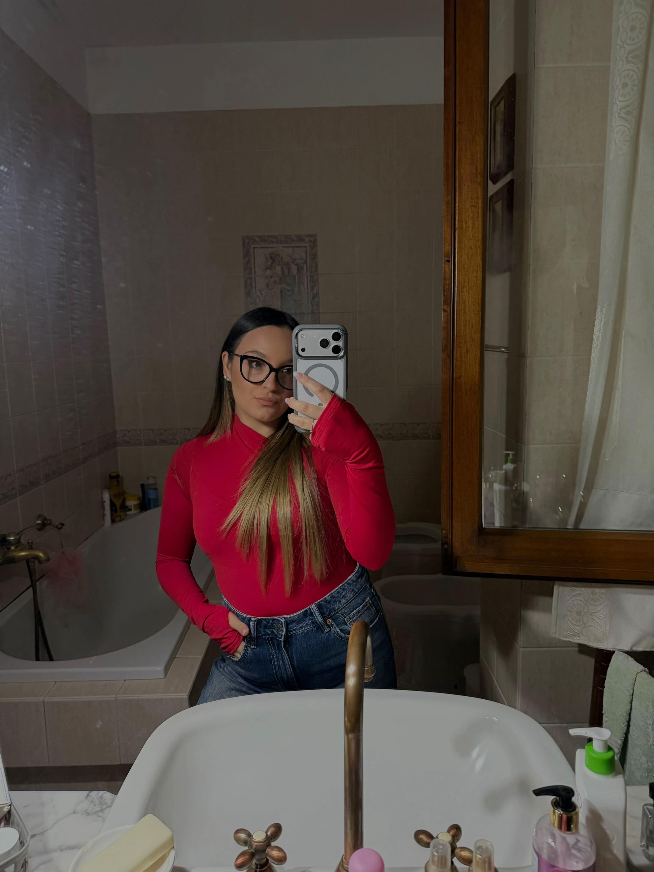 @𝓲𝓵𝓪𝓻𝓲𝓪❤️🔥