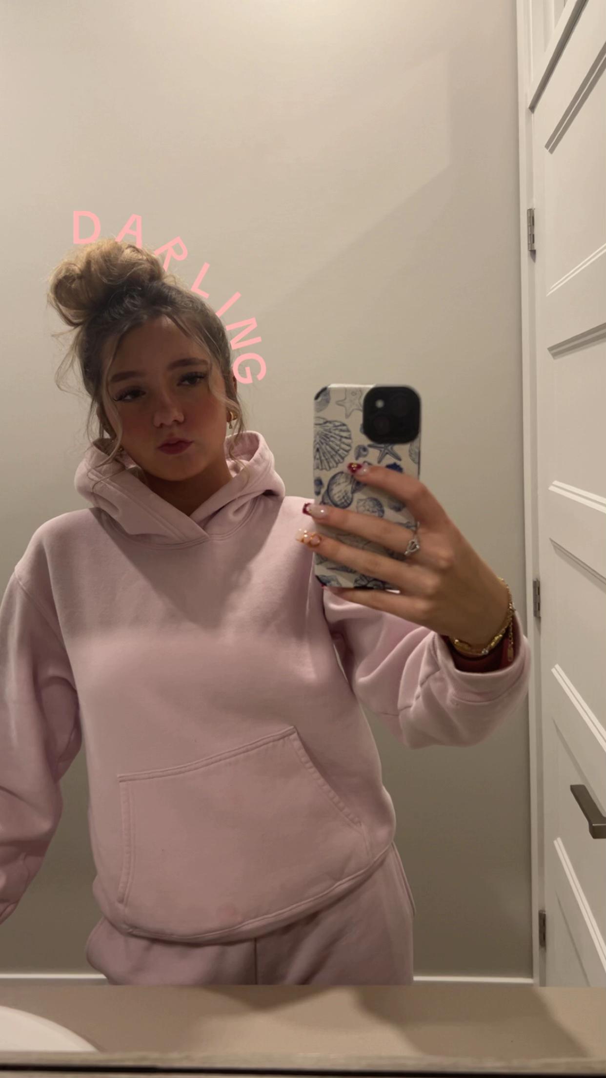 @𝓜