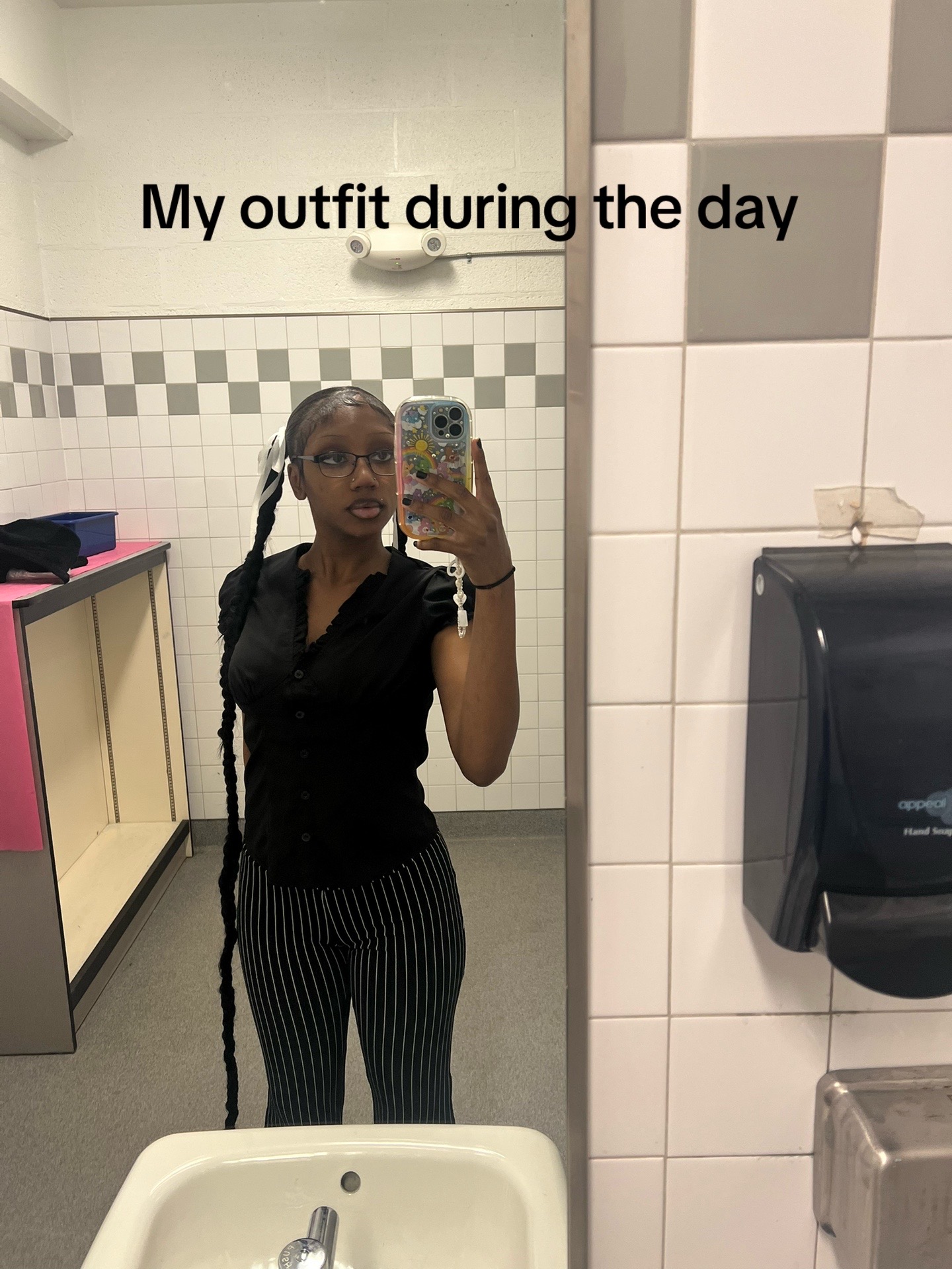 @Holyxtrin