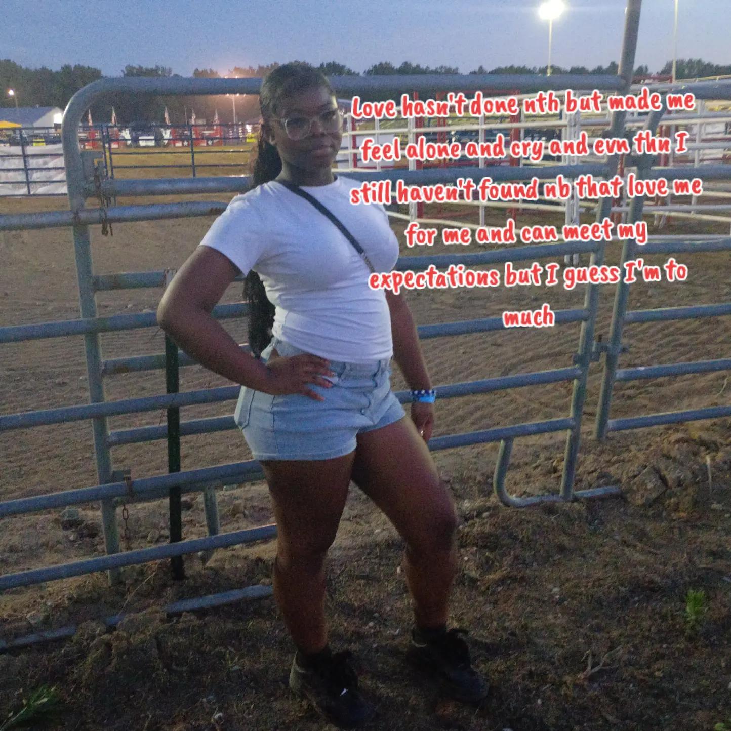 @prettybrownskin_Tay