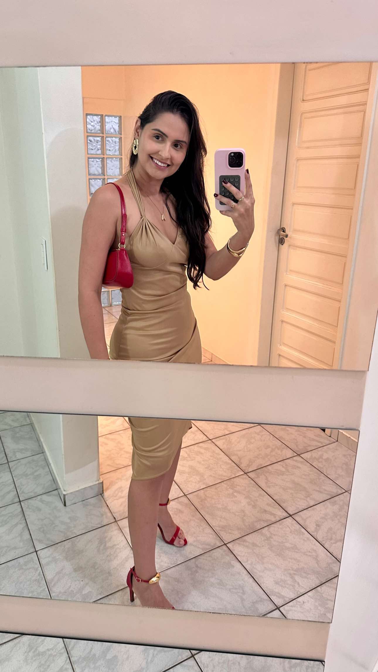 @Heloísa Bezerra