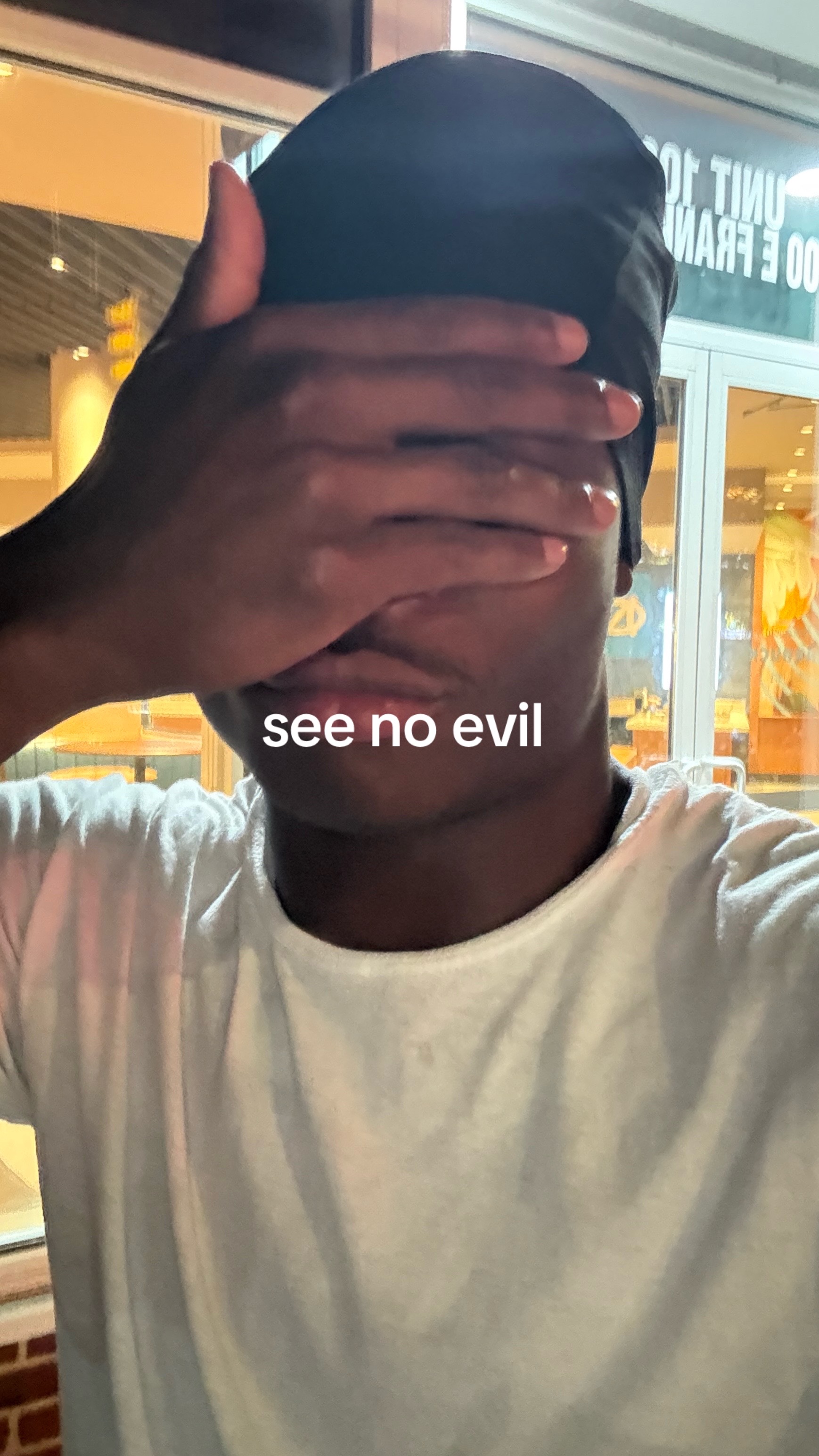 @yourneighborhood_randome