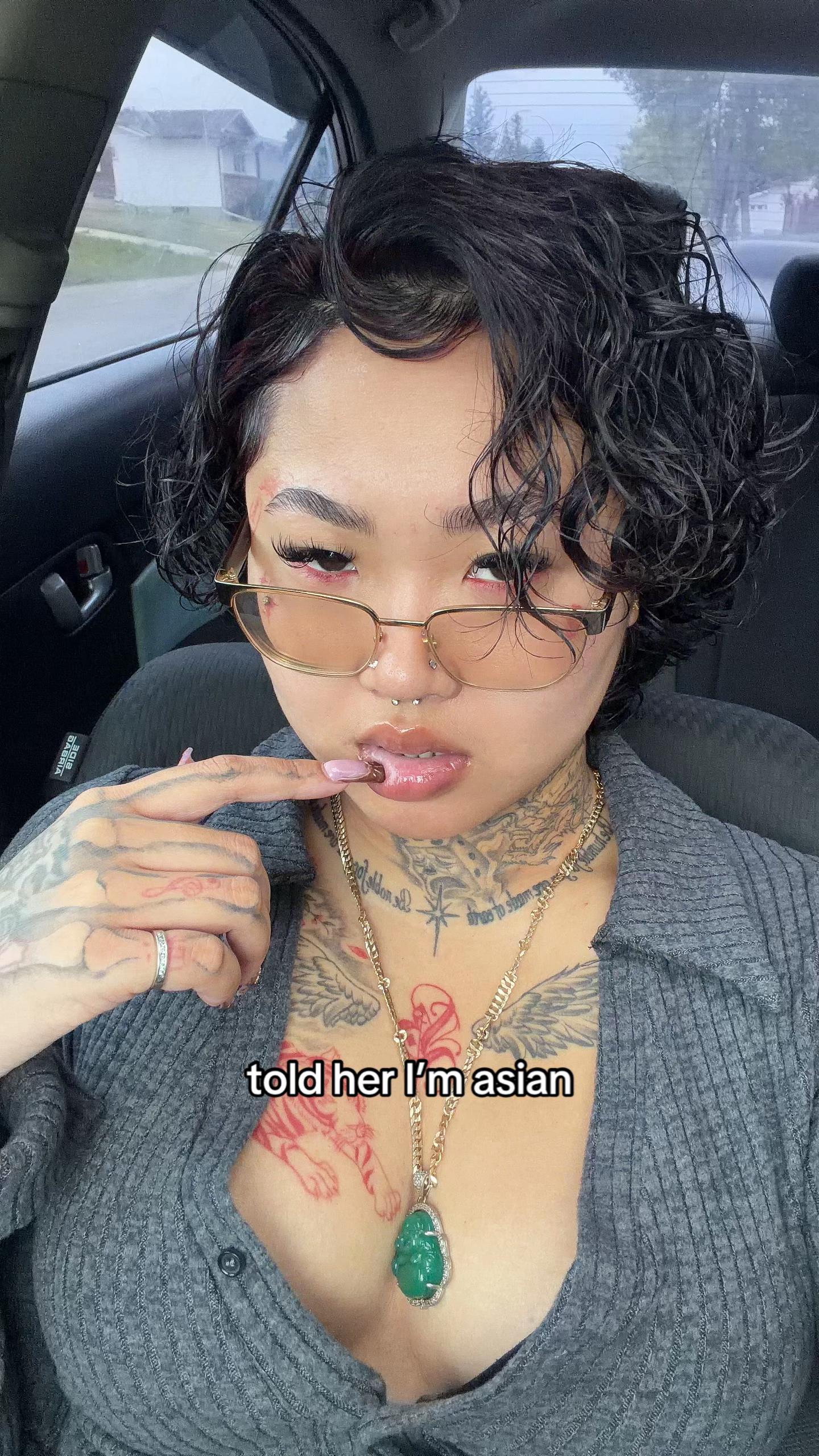 @ꜱᴀɴᴅʏ 👩🏻❤️💋👩🏻🇻🇳🐉