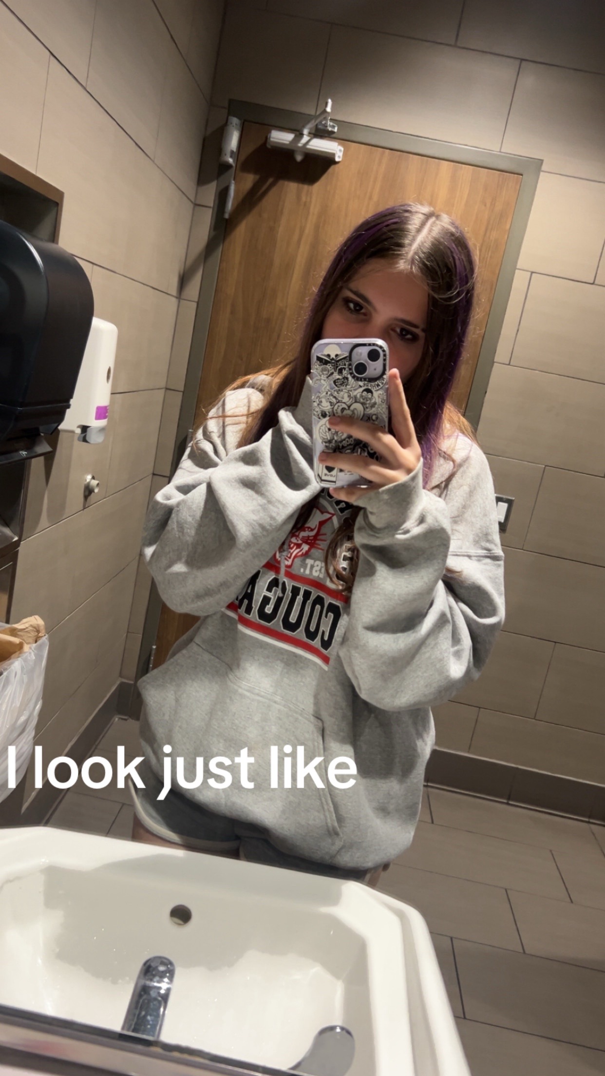 @Eszter🦄