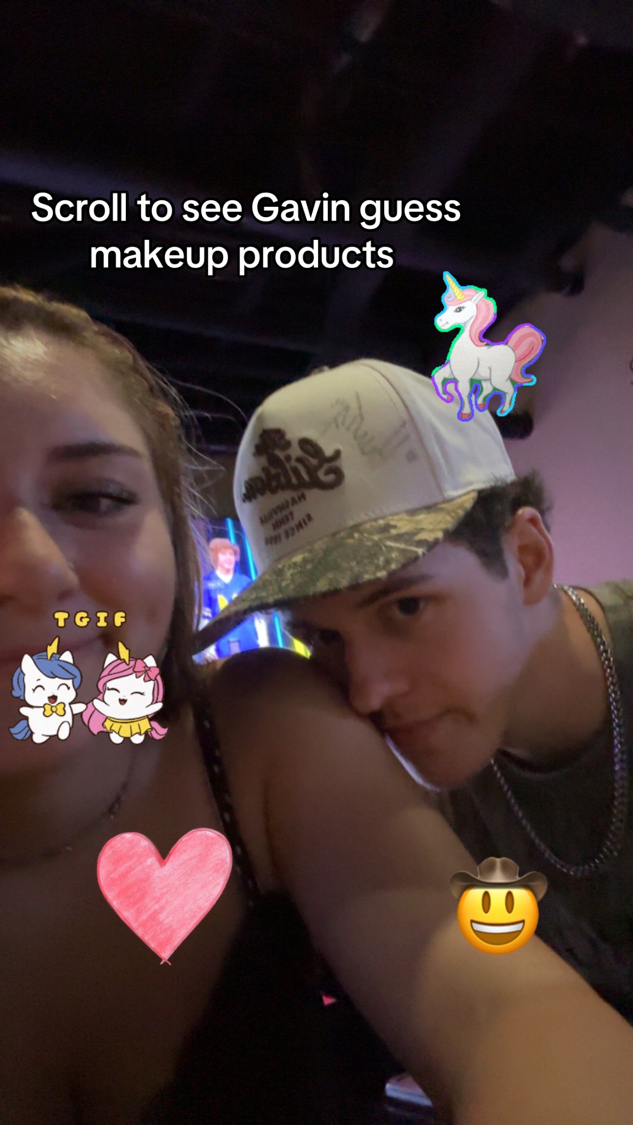@🦄