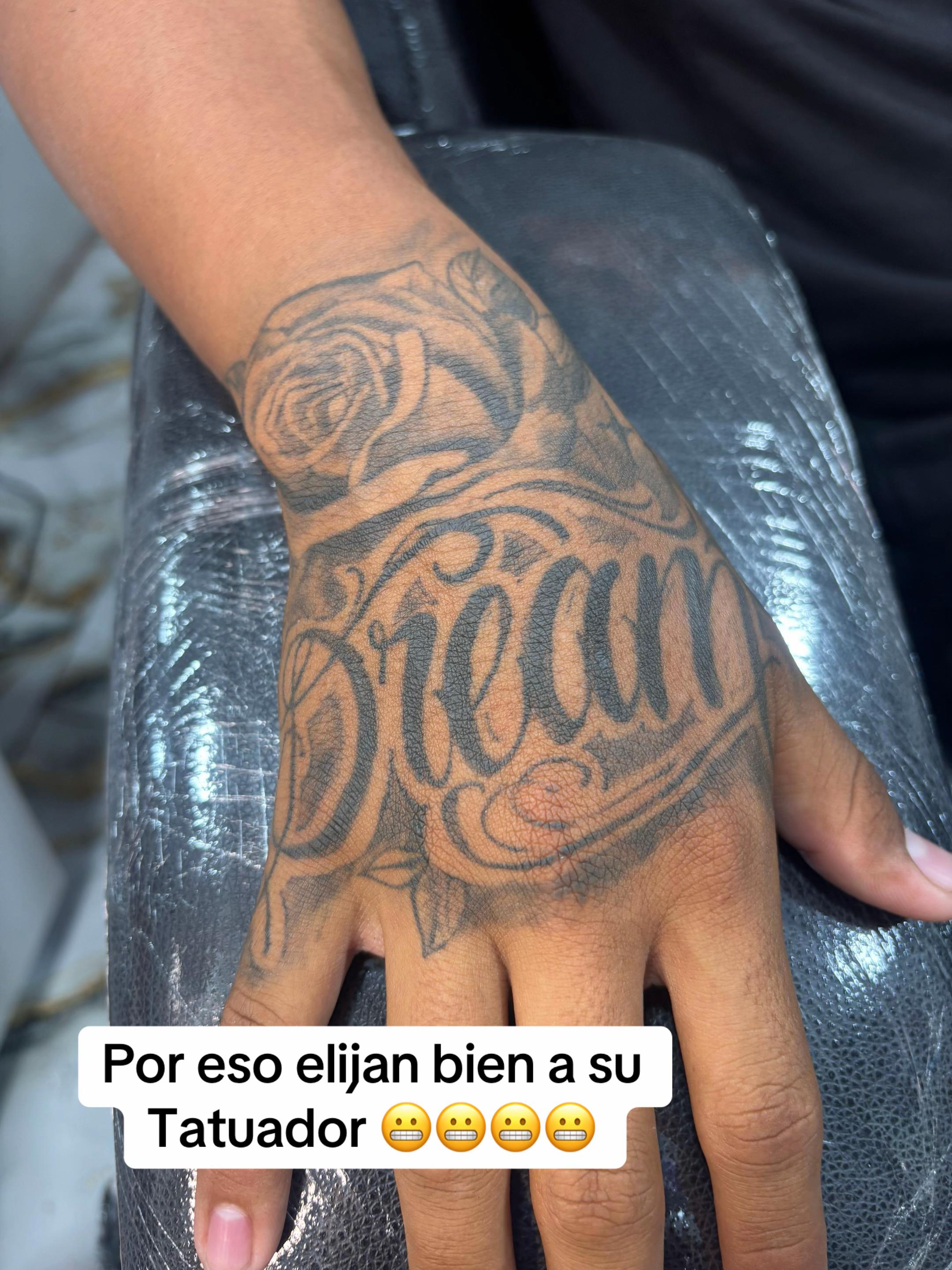 @Jona Tattoo