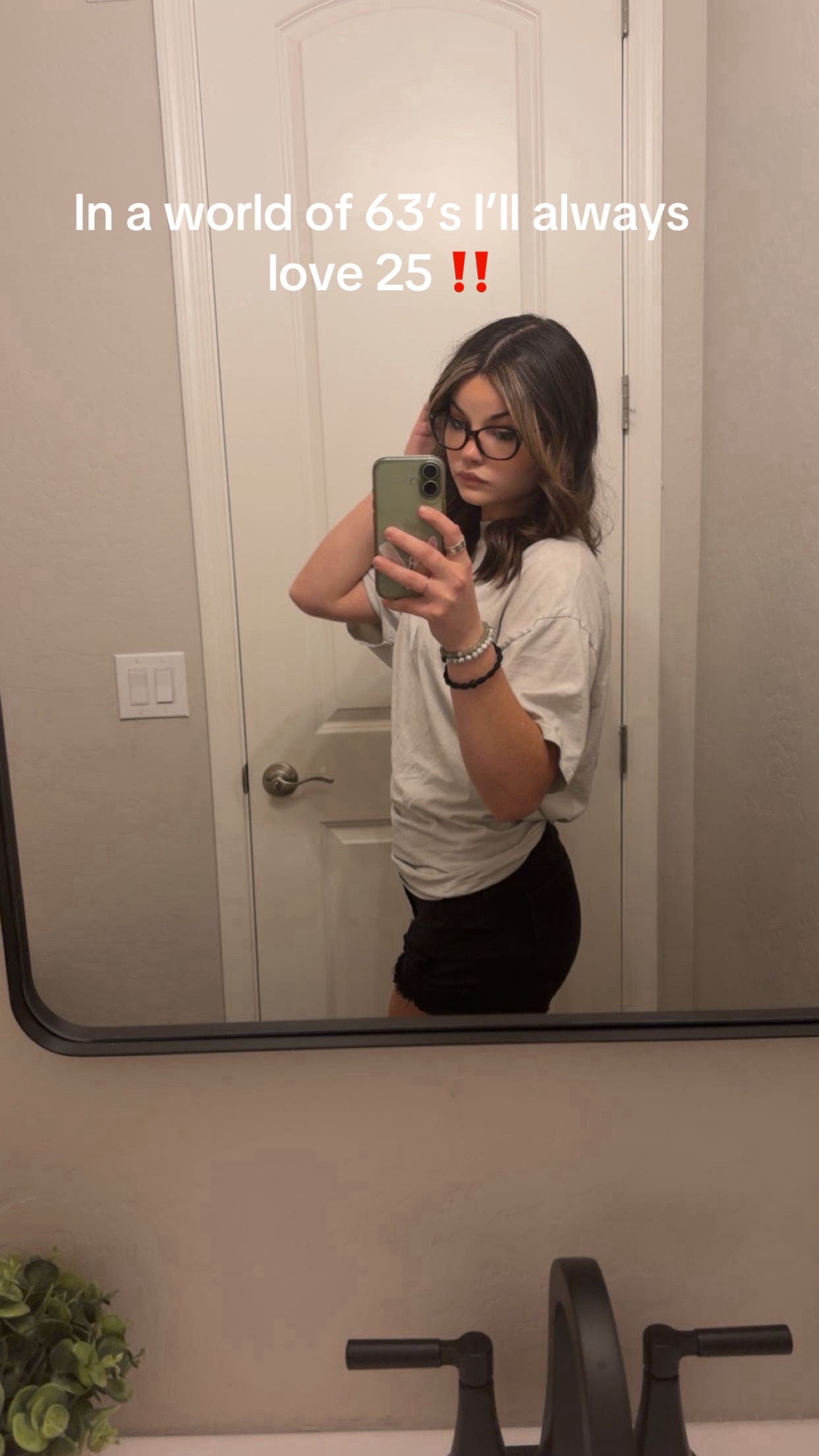 @Ayla ❀
