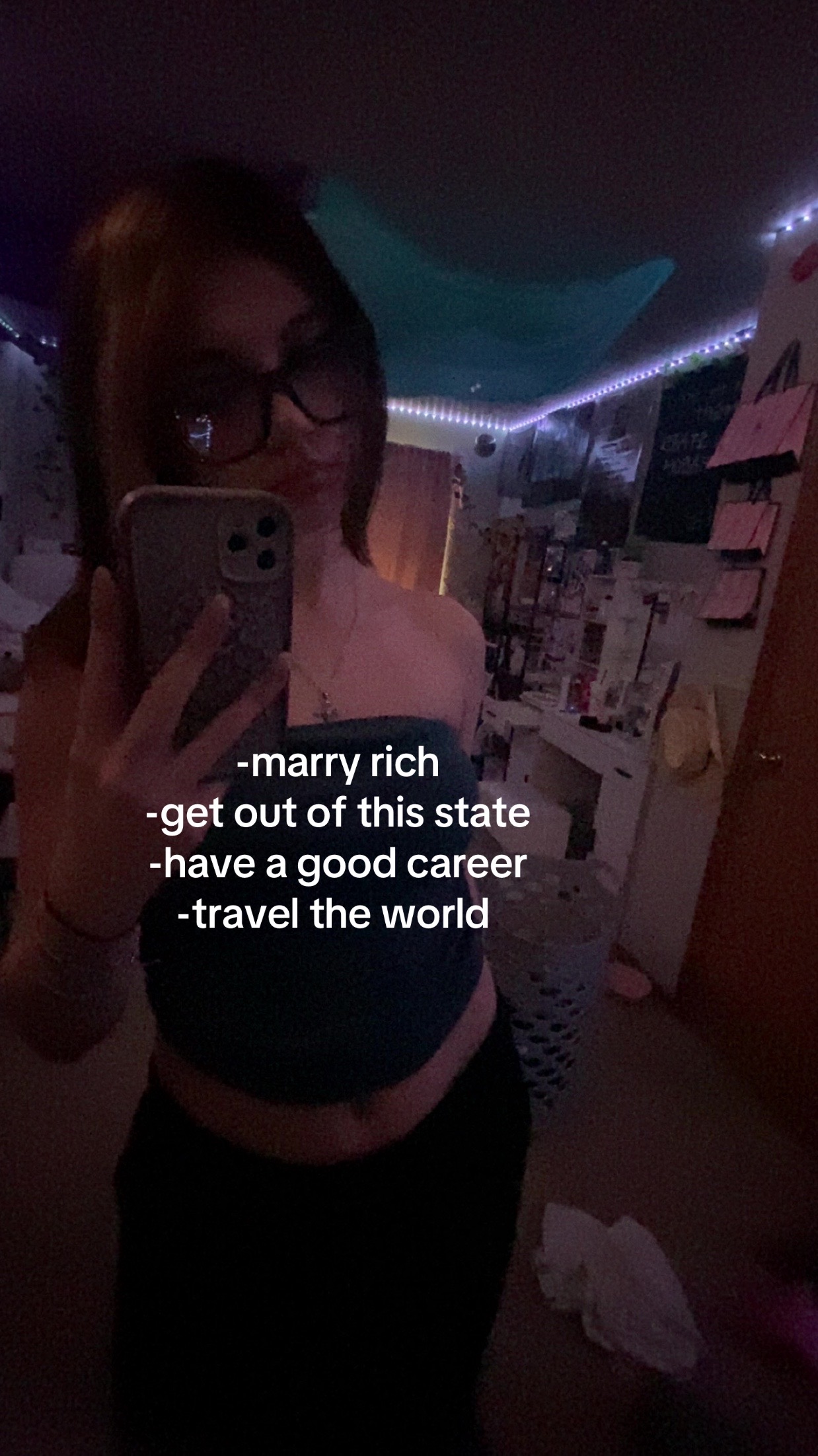 @๐๐