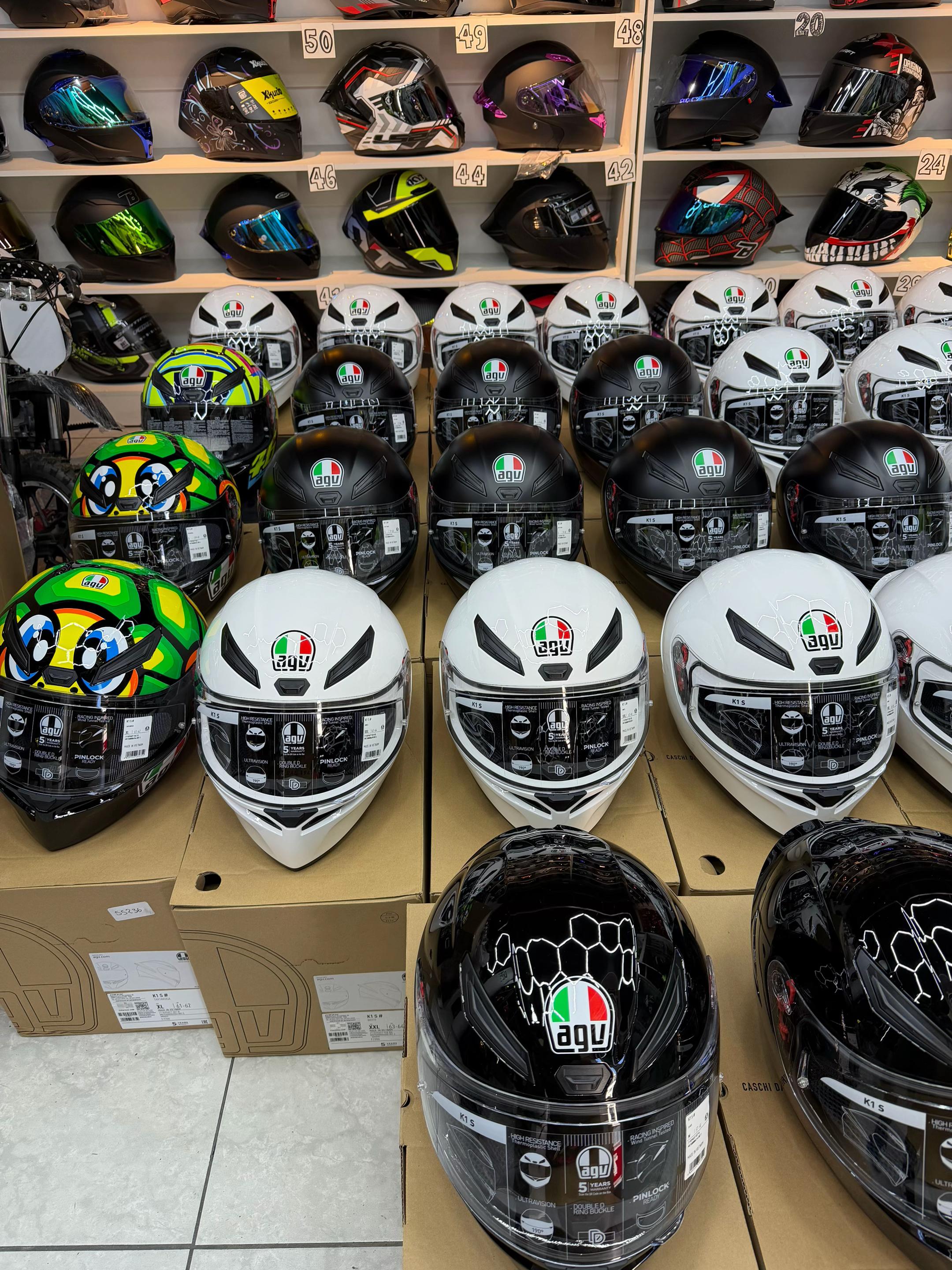 @LEON MOTOS