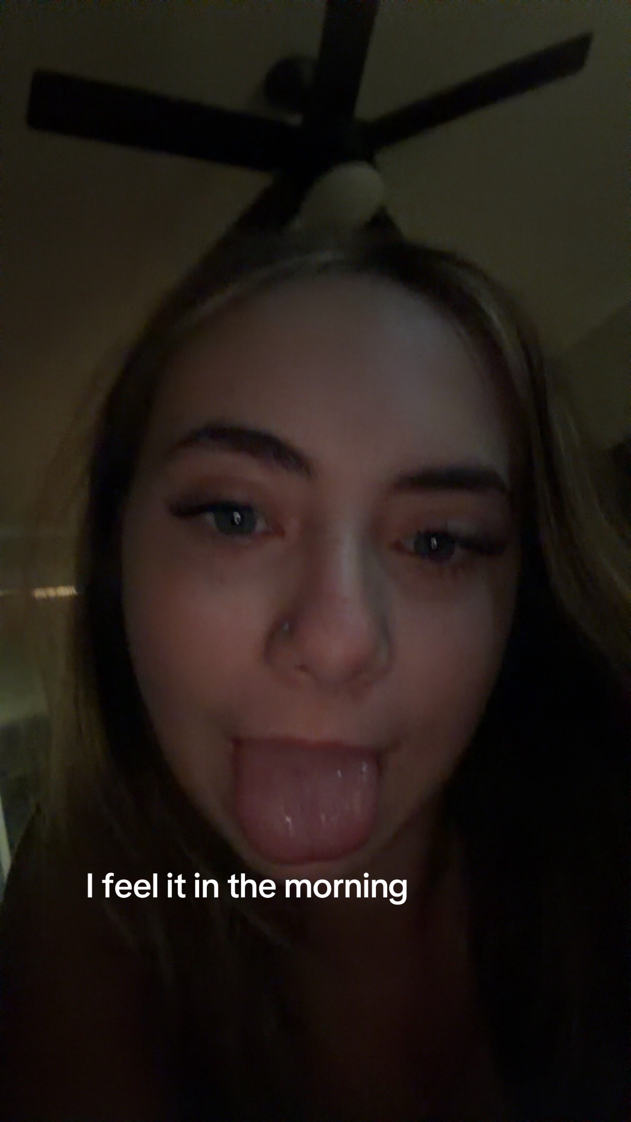 @???