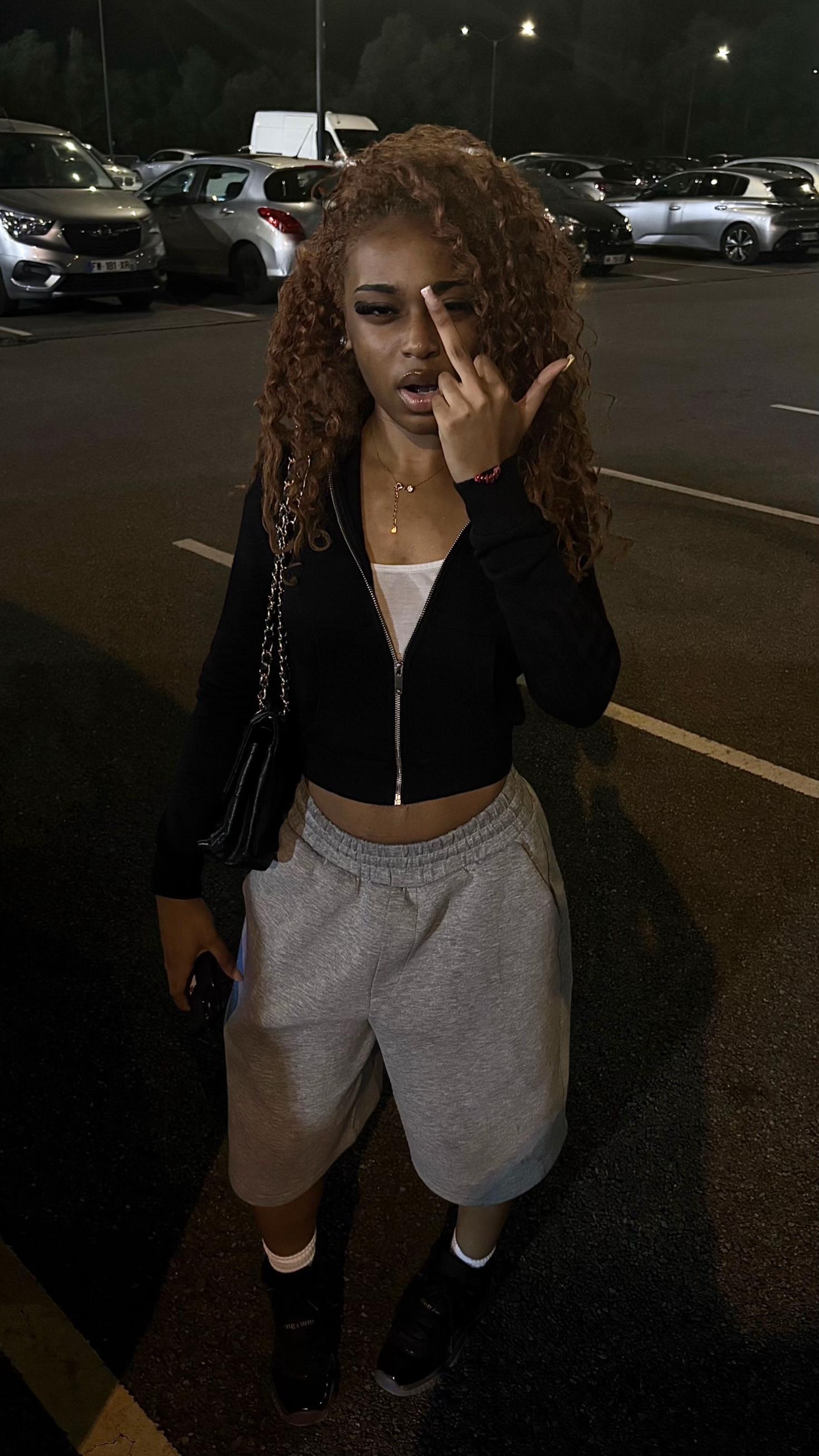 @rihvnnz