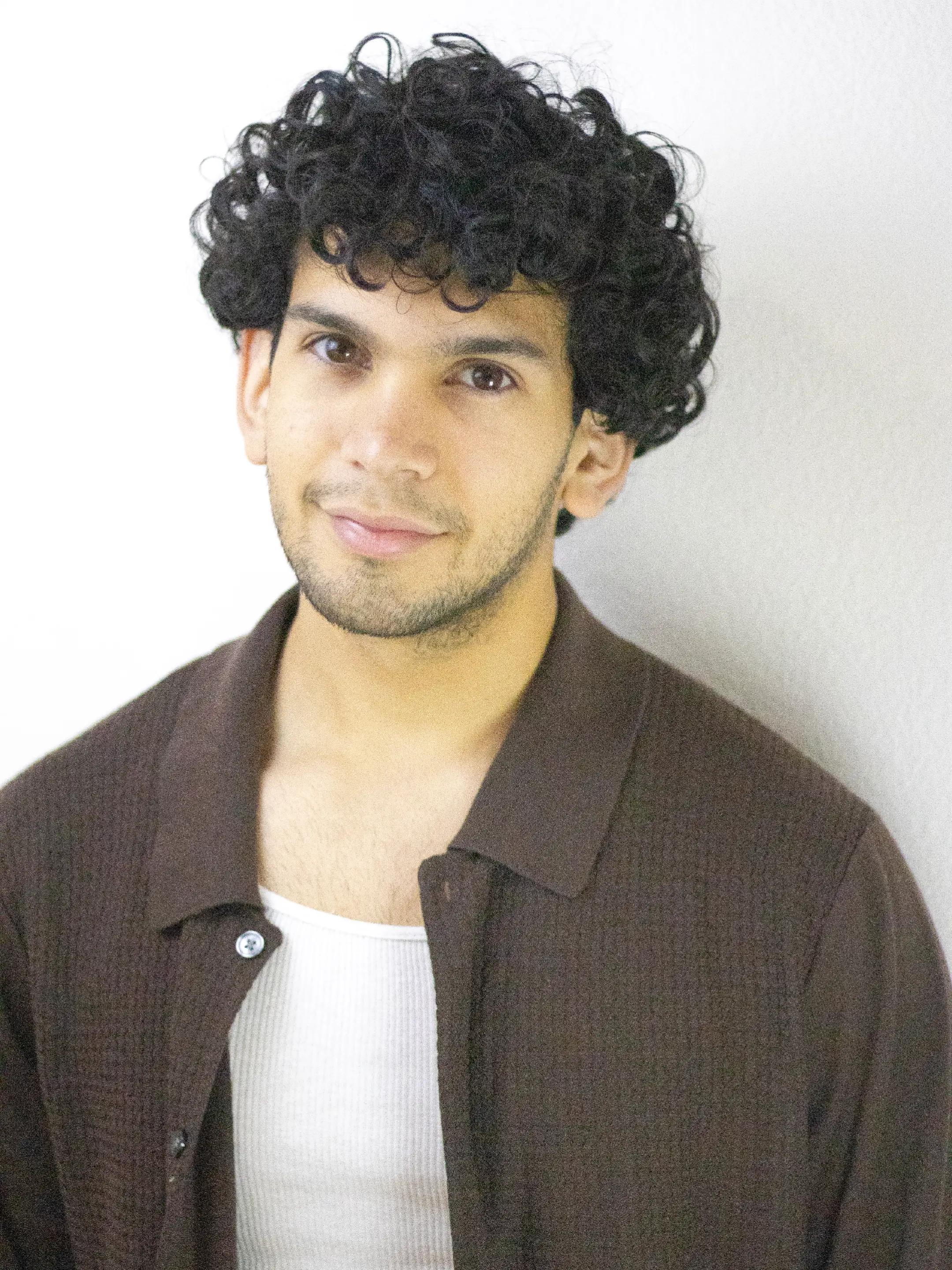 @Gustavo Escobar