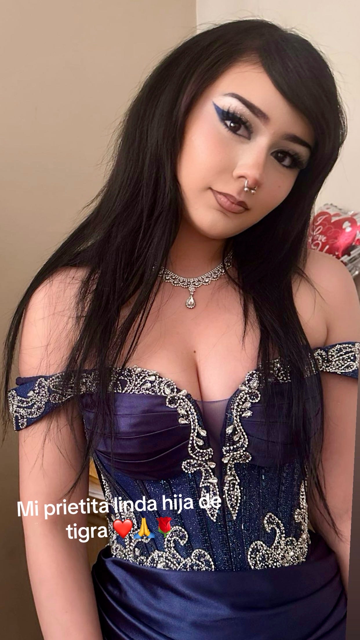 @rosasandoval1010Rosy Sandoval