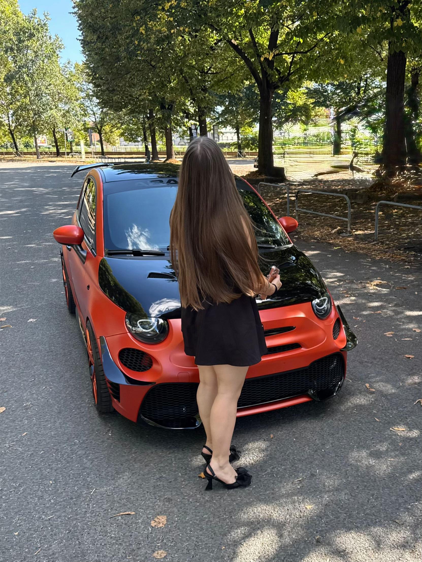 @𝑽𝑨𝑳𝑬🧡