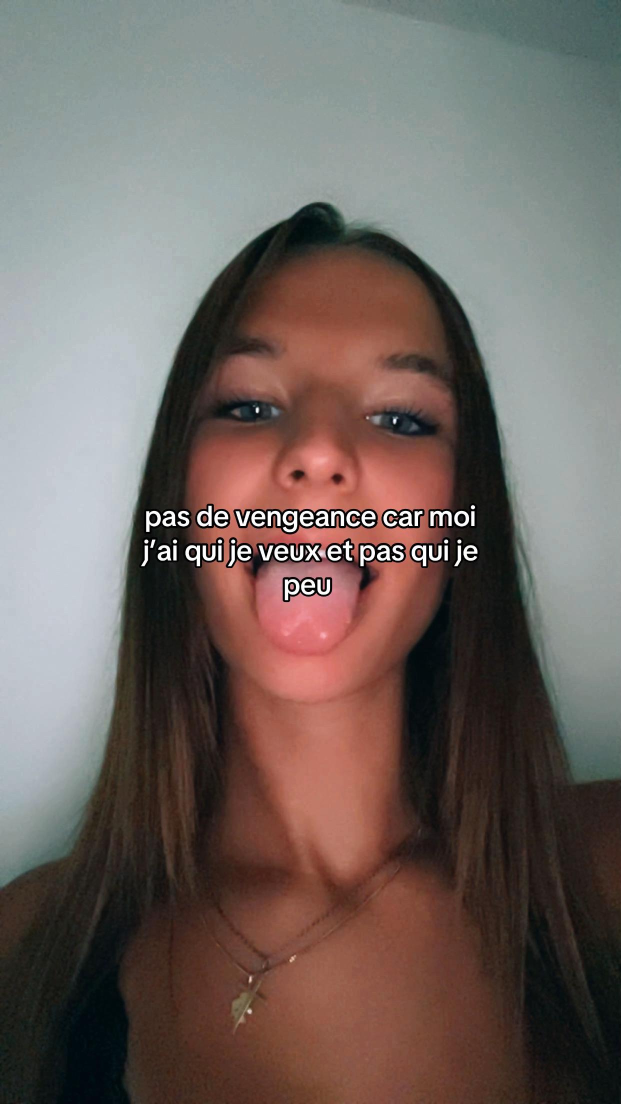 @𝐡𝐞𝐥𝐲𝐧𝐚✞🌺