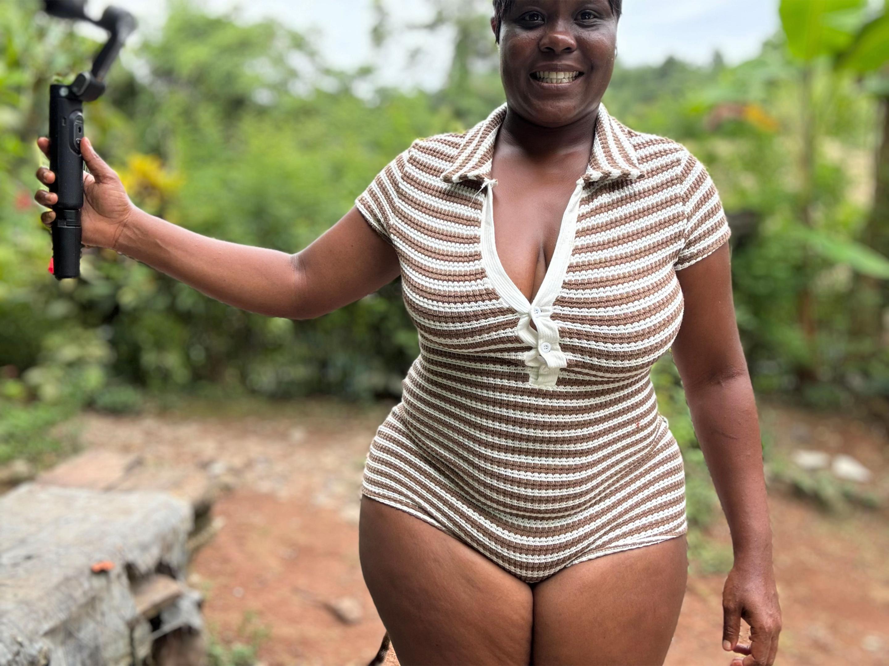 @faniquca