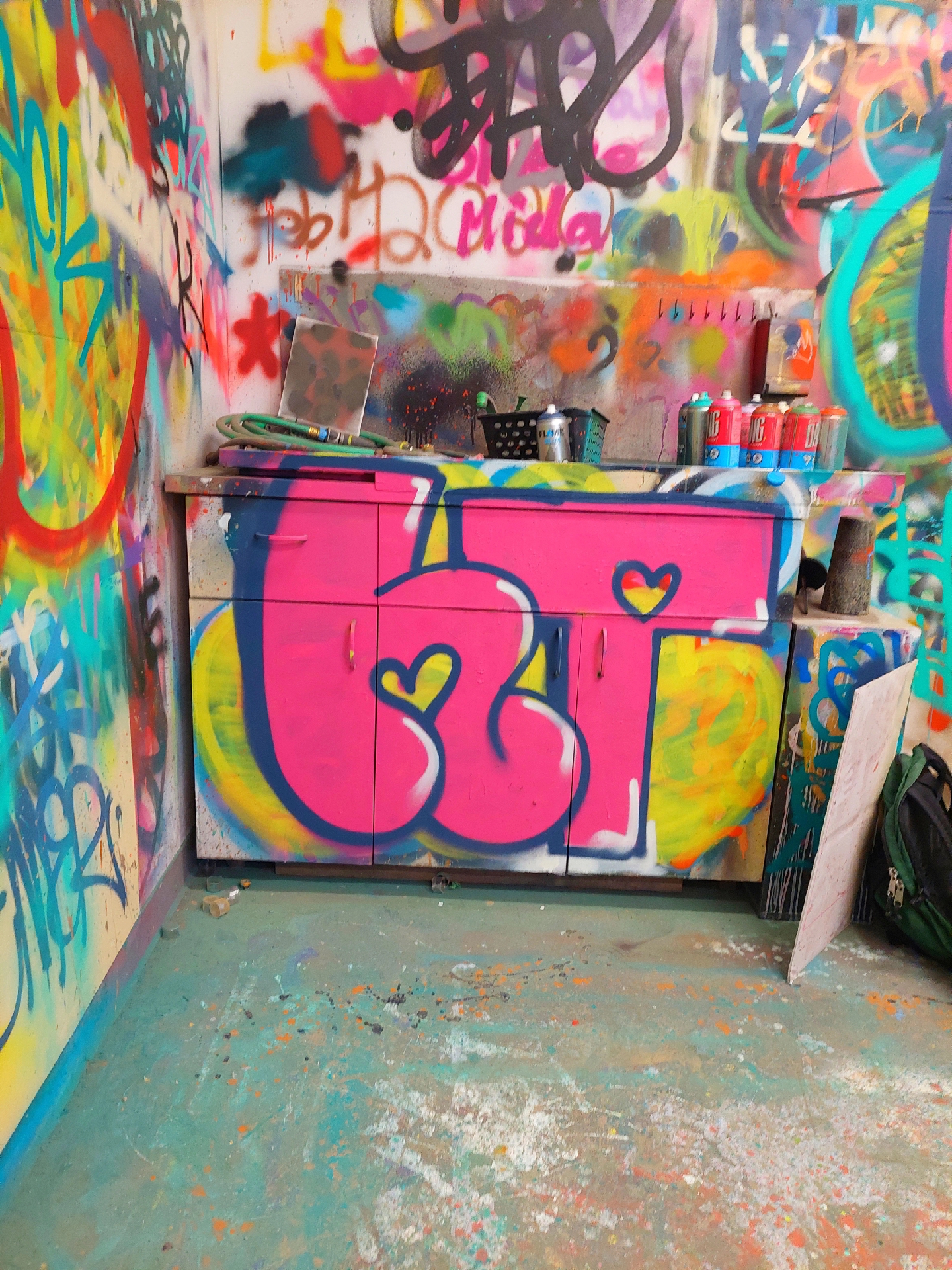 @♡-throb
