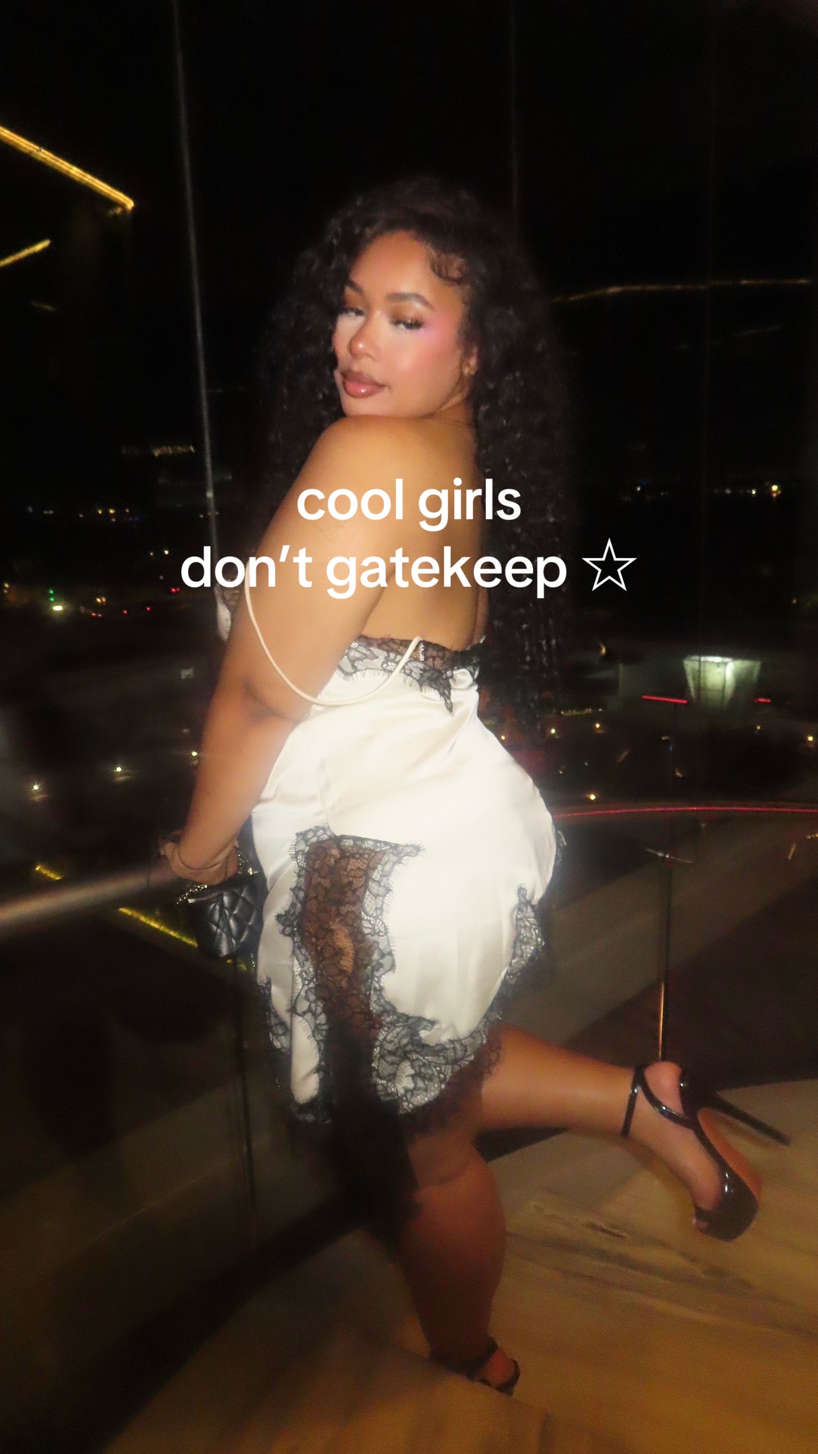 @Essence