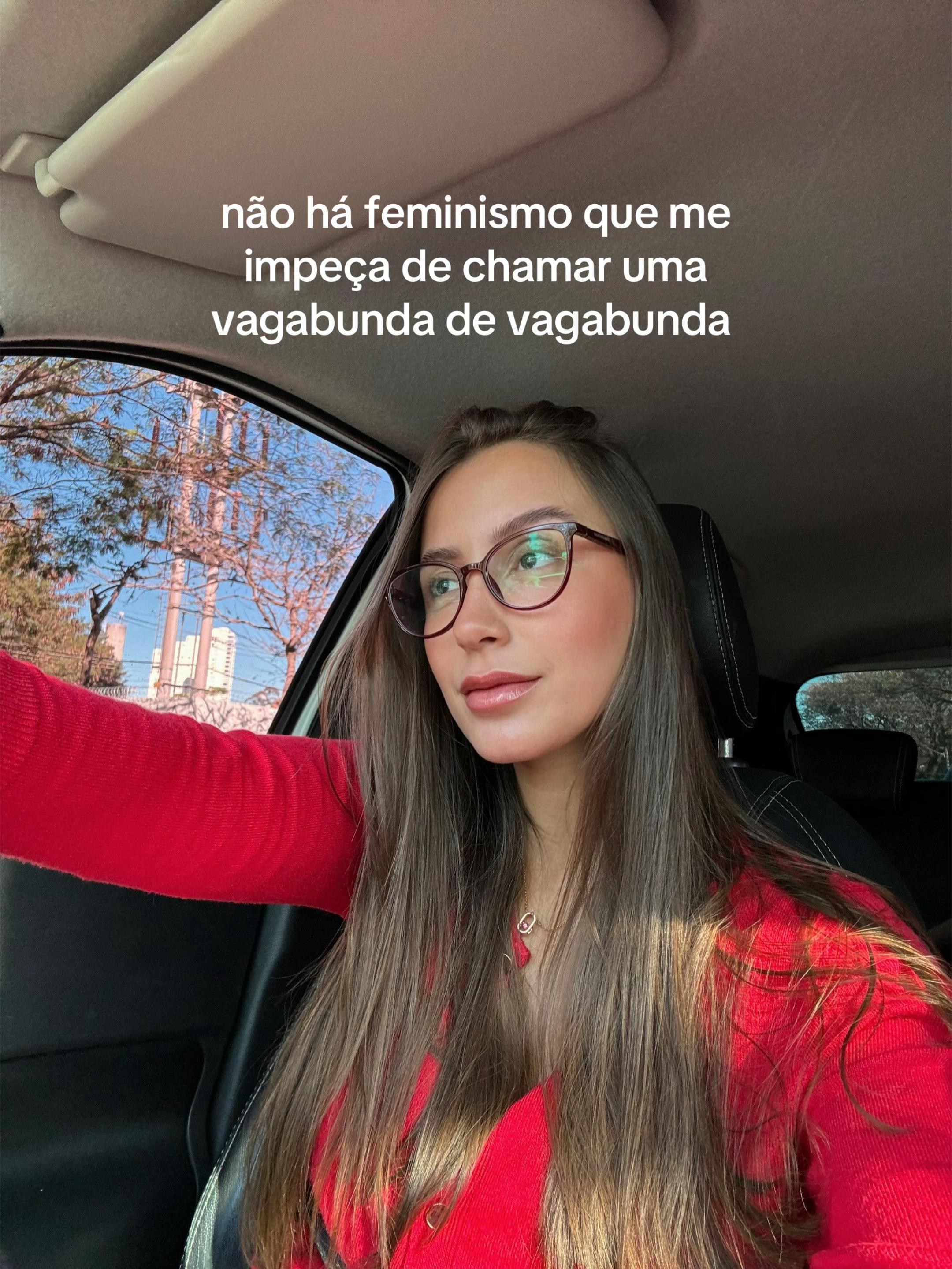 @B&aacute;rbara Alves