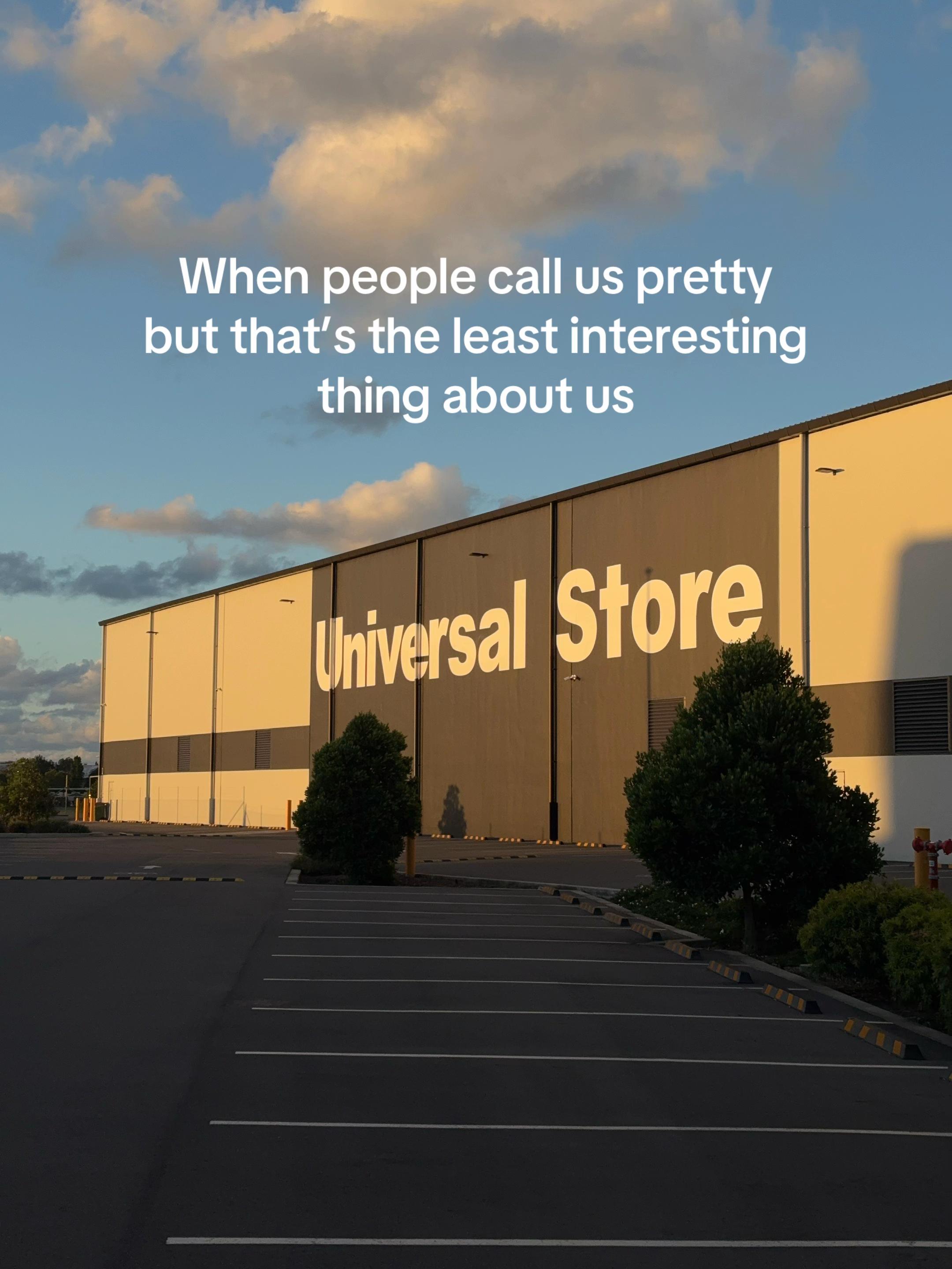 @Universal Store