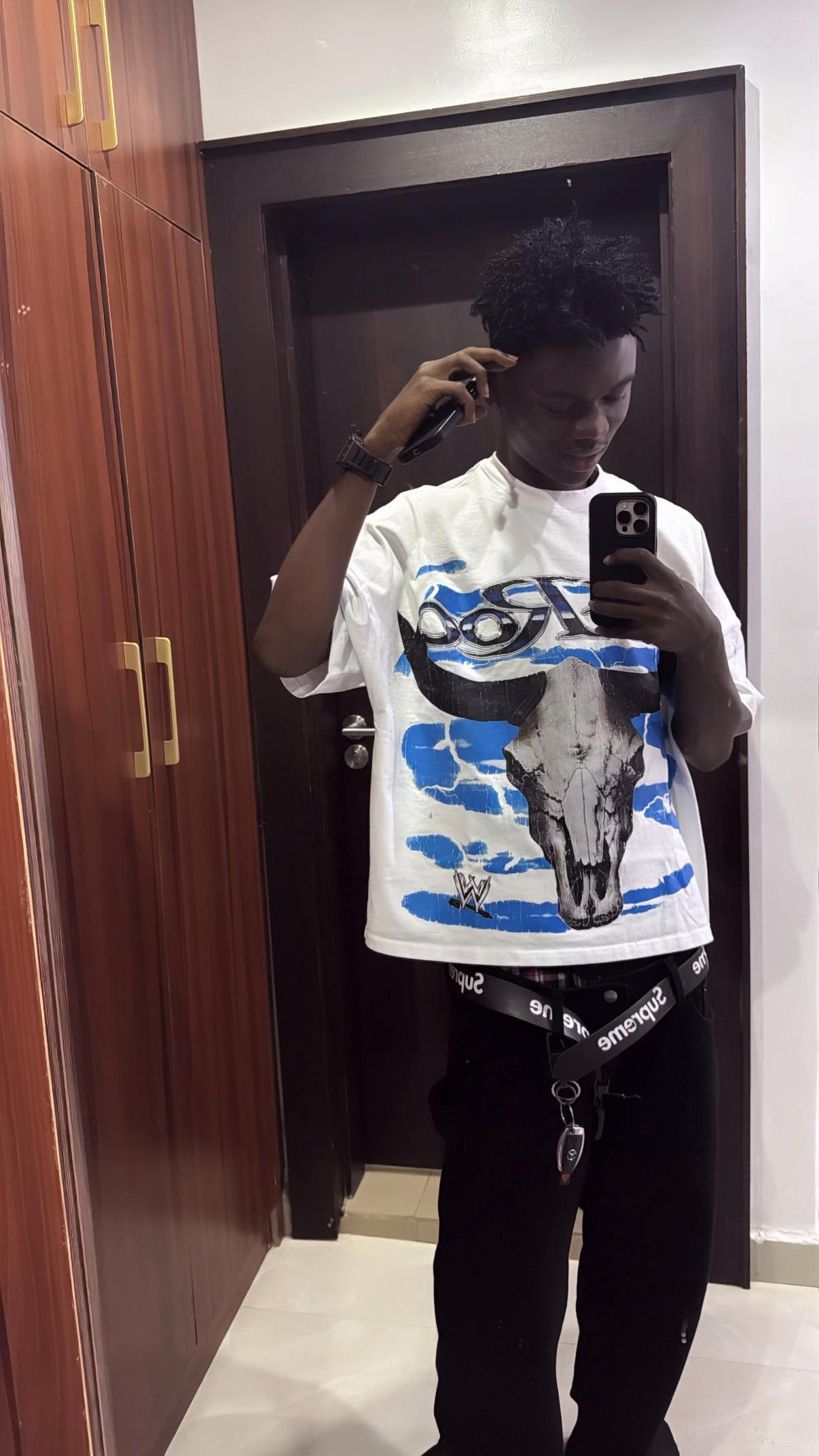 @Kelvin🕴️