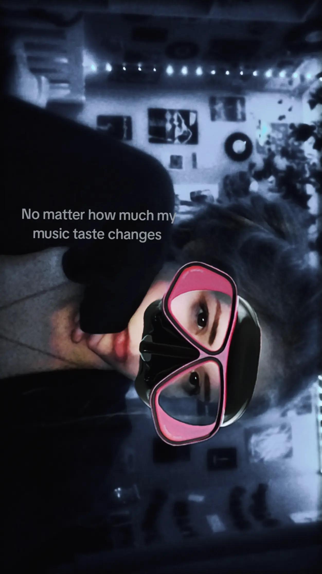 @⁺‧₊˚༒𝓡𝓸𝓼𝓲𝓮༒ ˚₊‧⁺
