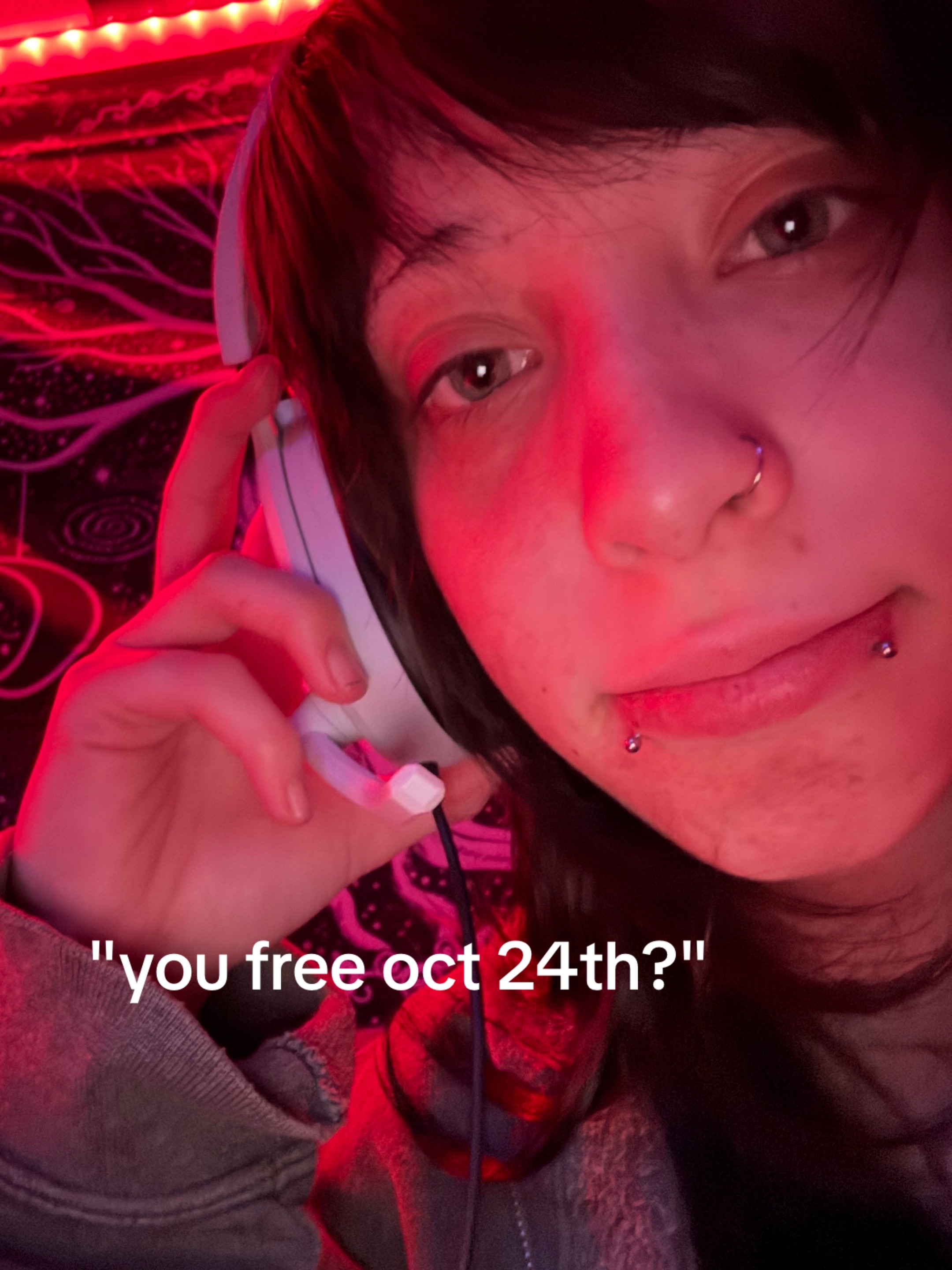 @️