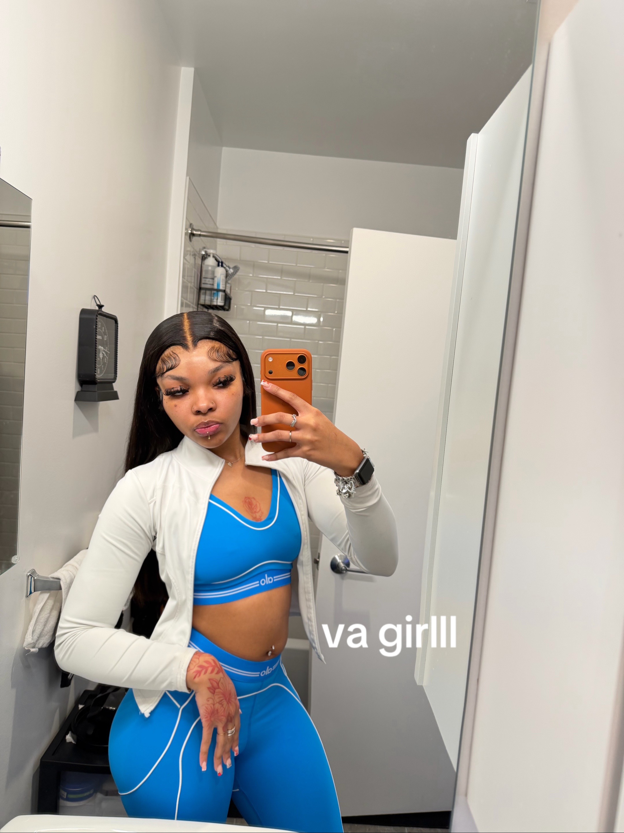 @Avinena