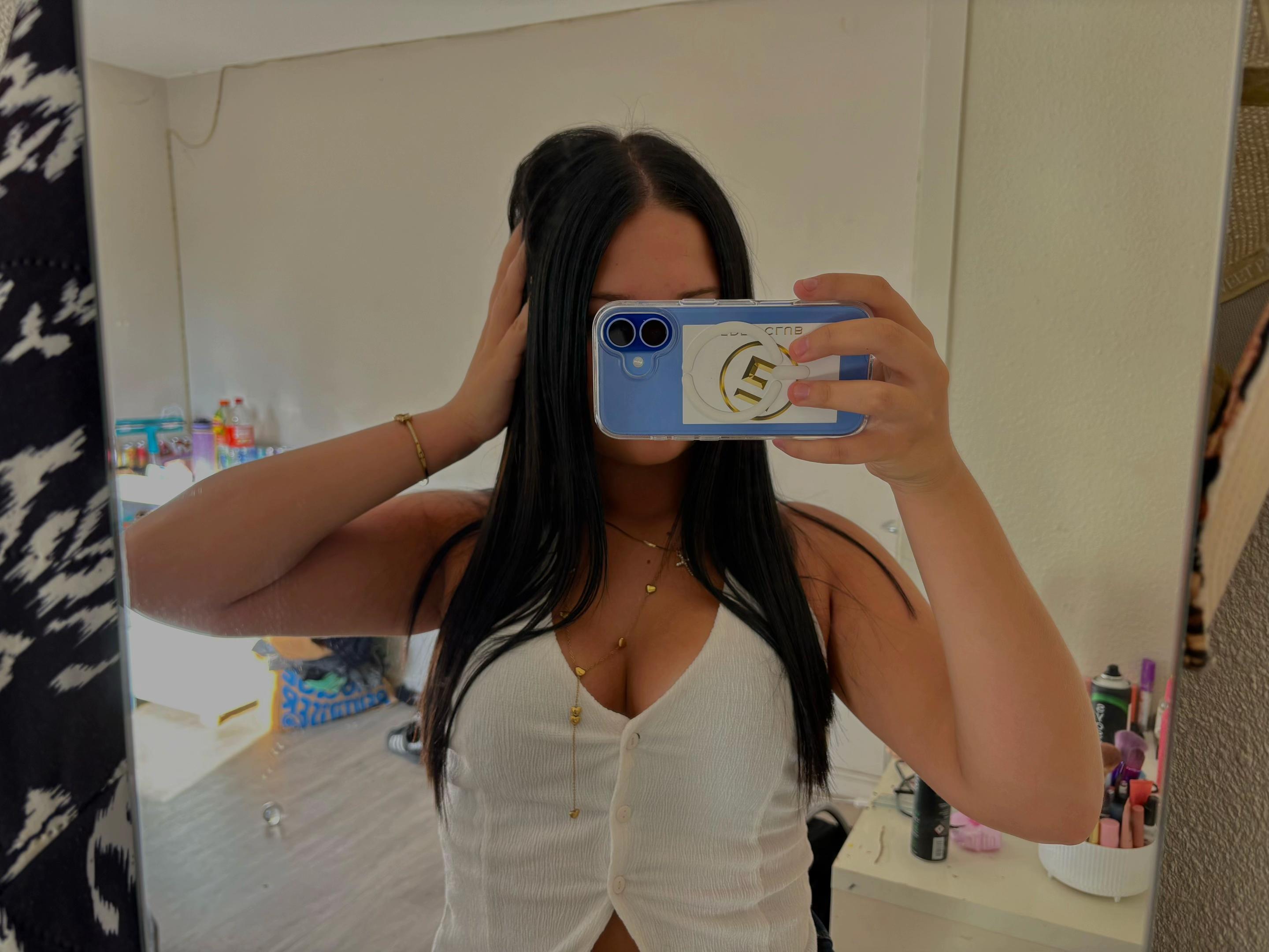 @𝐥𝐨𝐮.𝐧𝐚𝐚