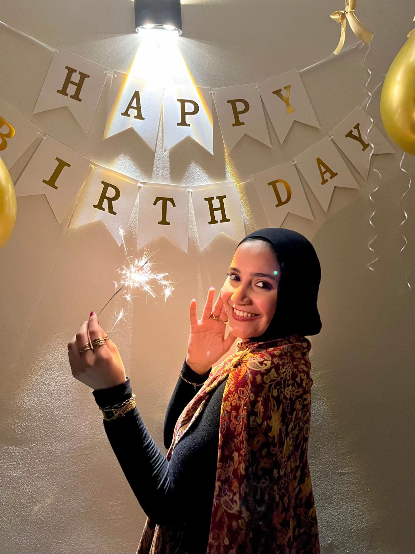 @آَيــَـة