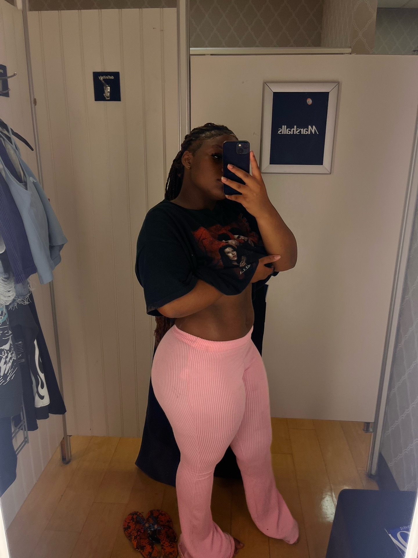 @katiana_048