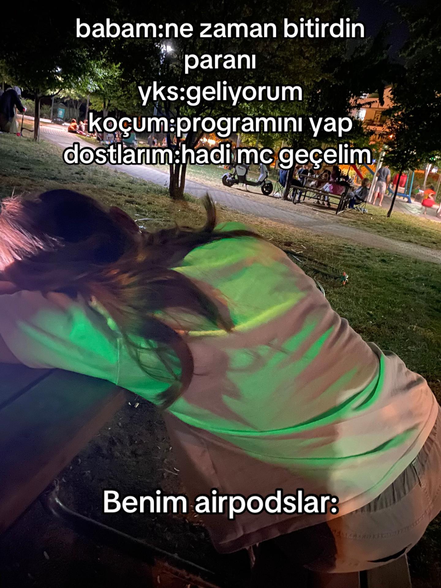 @Zeyzeyy