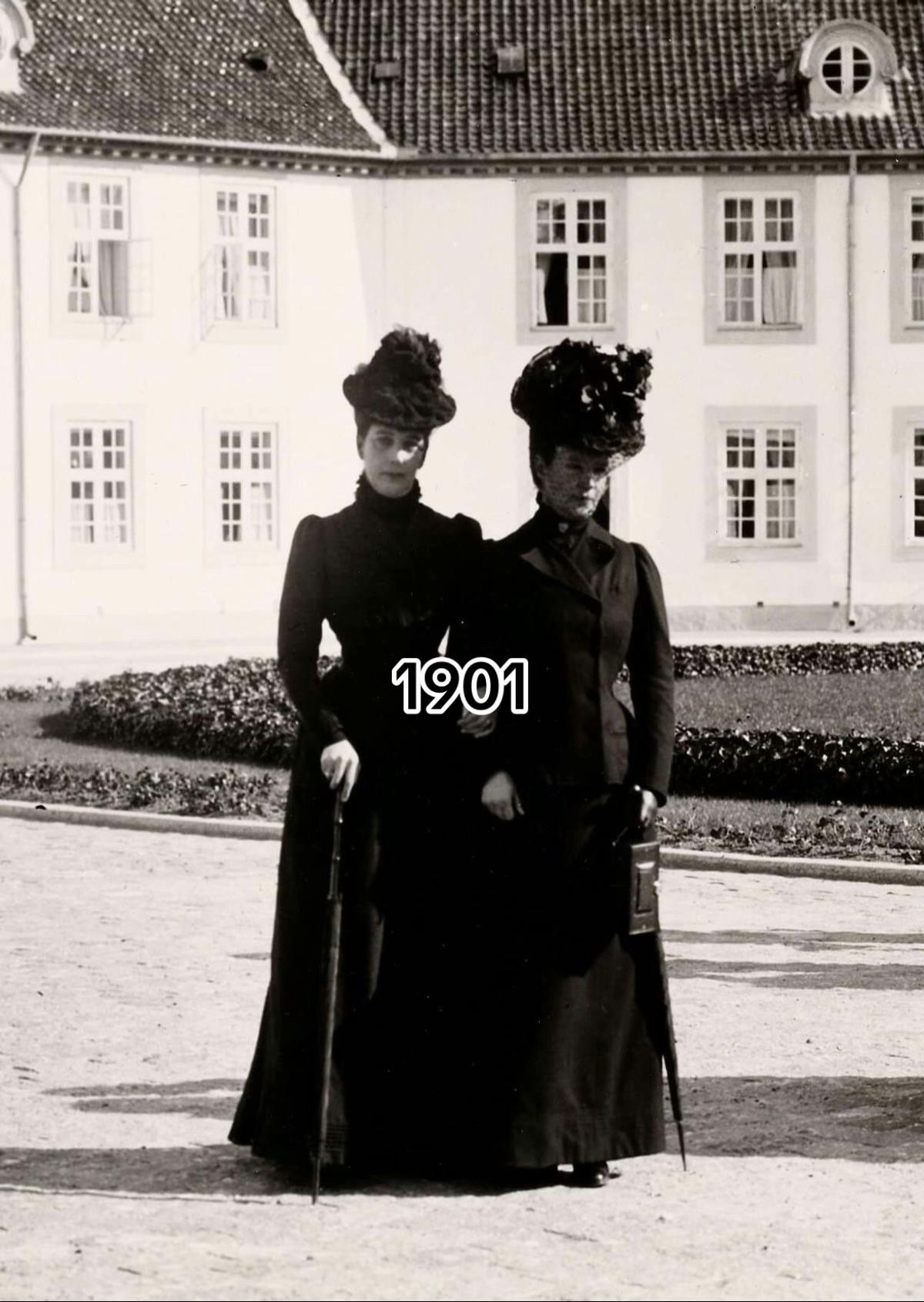 @Historyoftimes